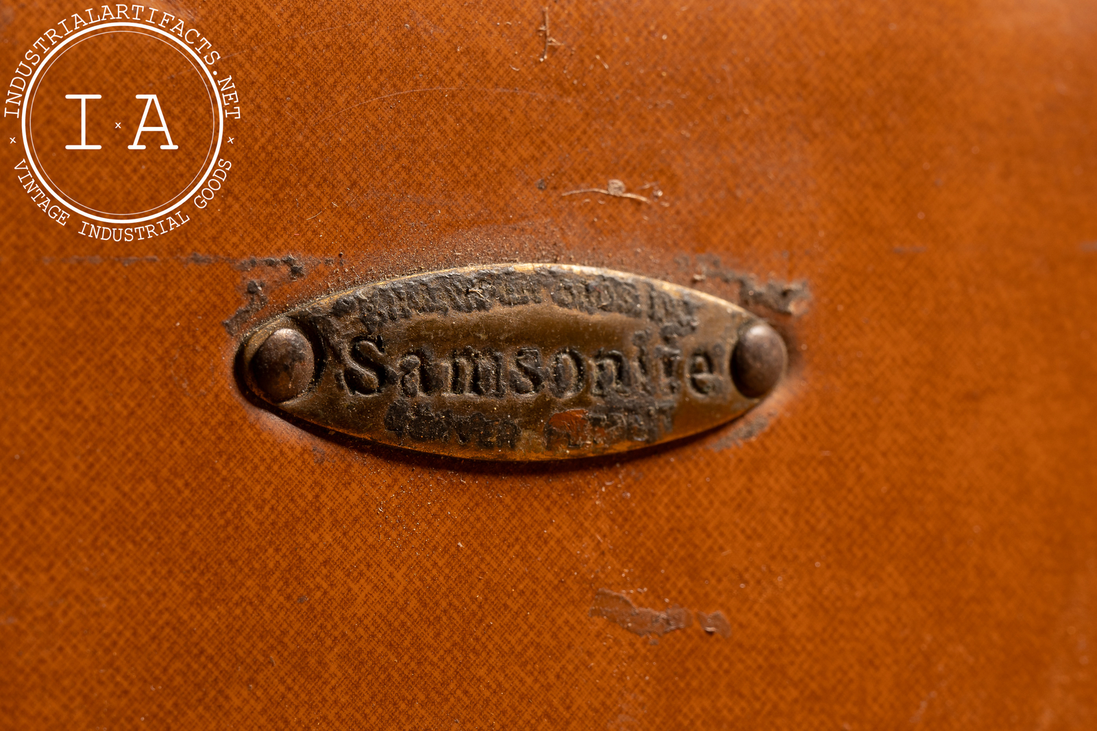 Samsonite “4635” Hardshell Suitcase in Burnt Orange