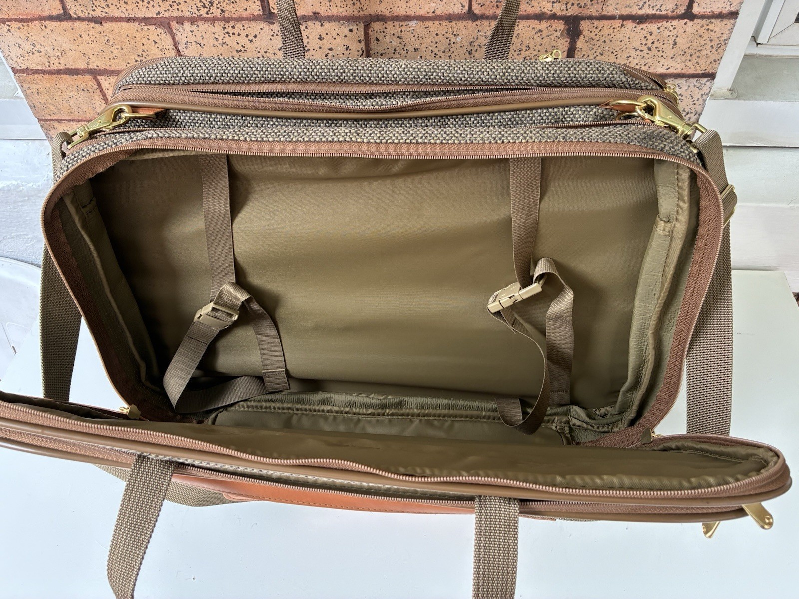 Hartmann MHB~Tweed &Leather 22″ Carry on Luggage Bag Vintage Case Strap Weekende