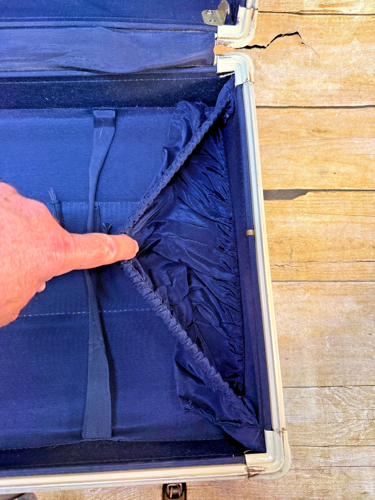 Samsonite Shwayder Bros Inc Blue Marble Vintage Luggage Suitcase Hard Shell 21”