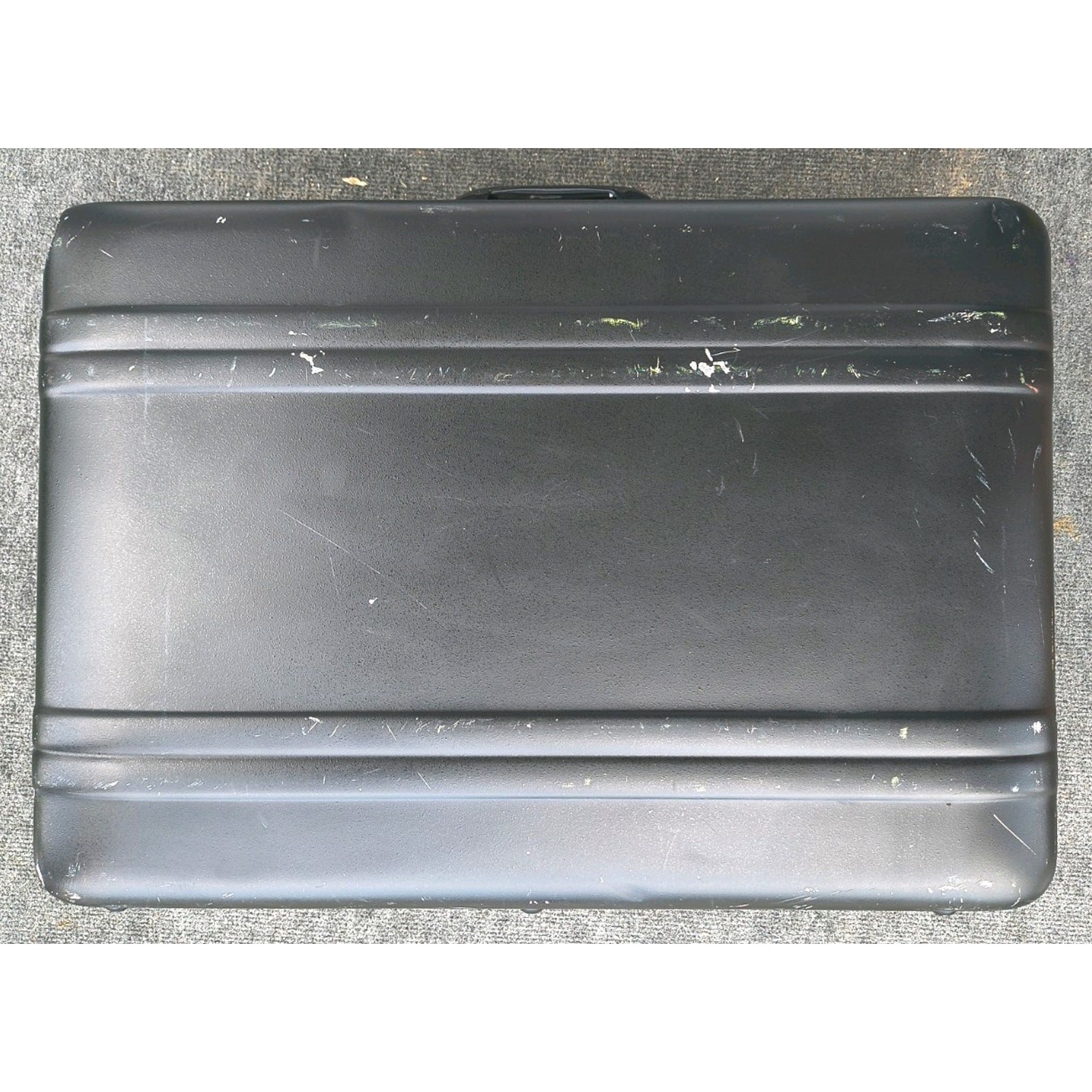 Vintage Zero Halliburton Black Aluminum Gear Case (26″ x 18″ x 9″)