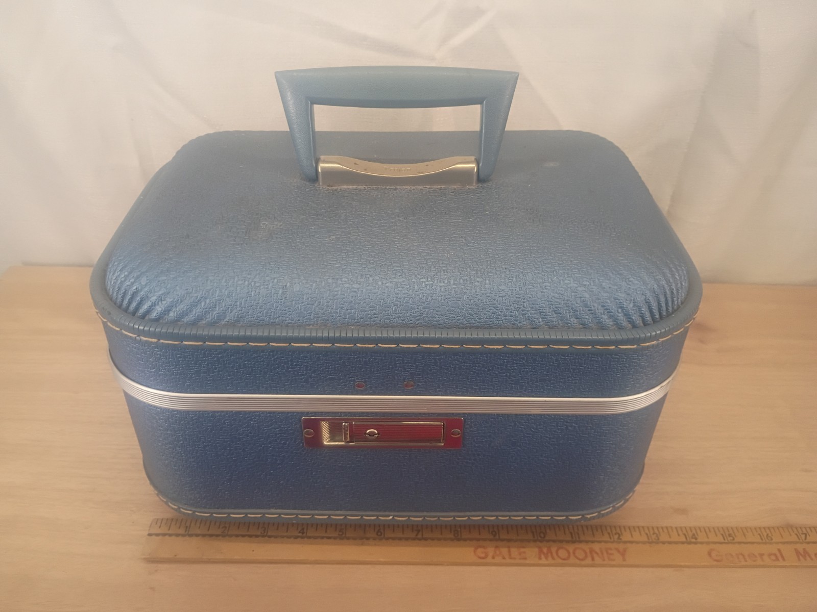 Vintage 1970’s Trojan Carry-On Train Makeup Case