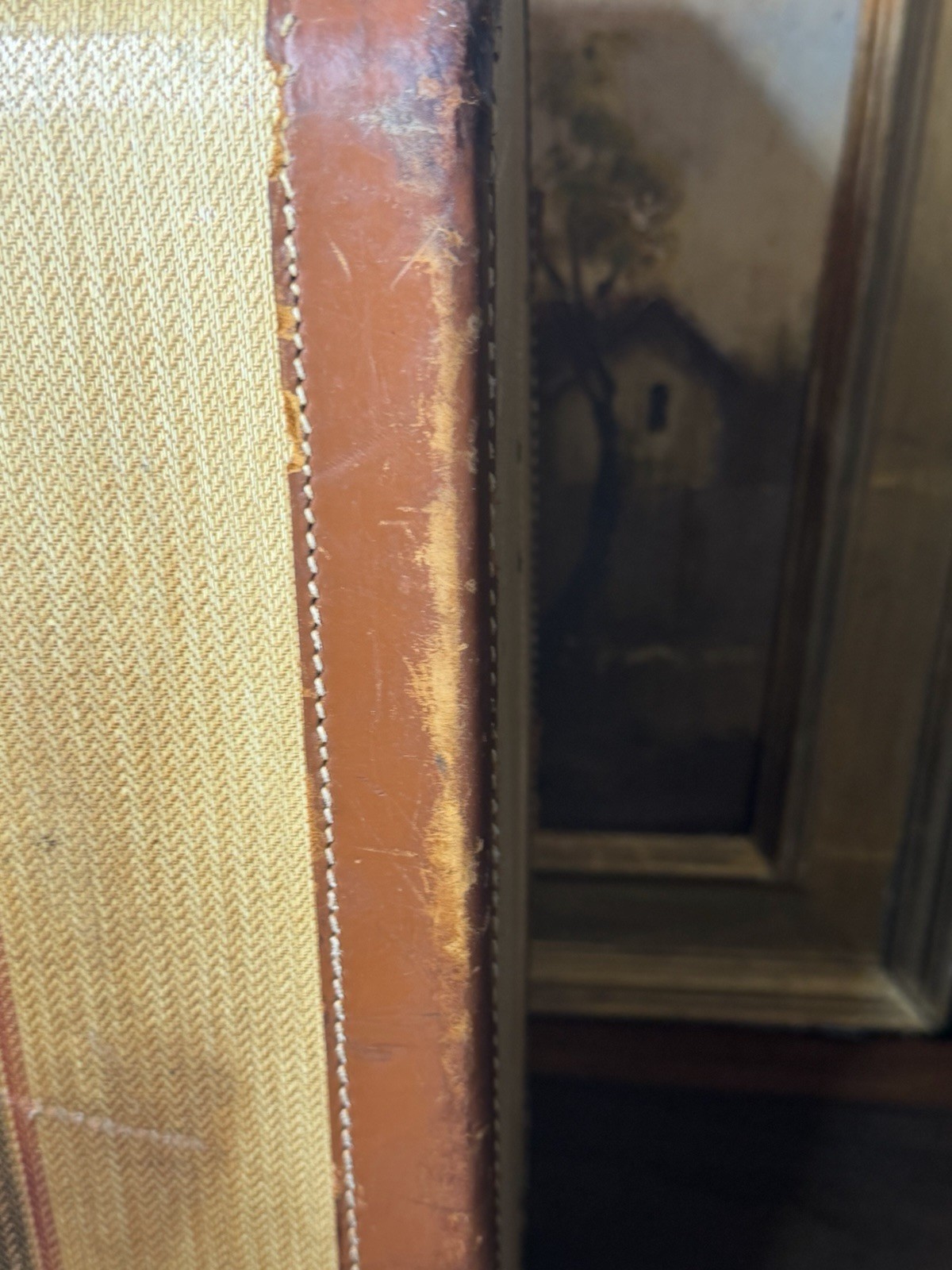 Vintage Belber tweed suitcase with a brown leather handle Wardrobe Hangers