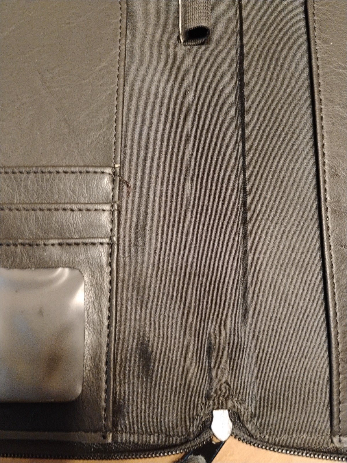Vintage Delta Vacations Travel Case Black Leather Zipper Close Unique USA Nice