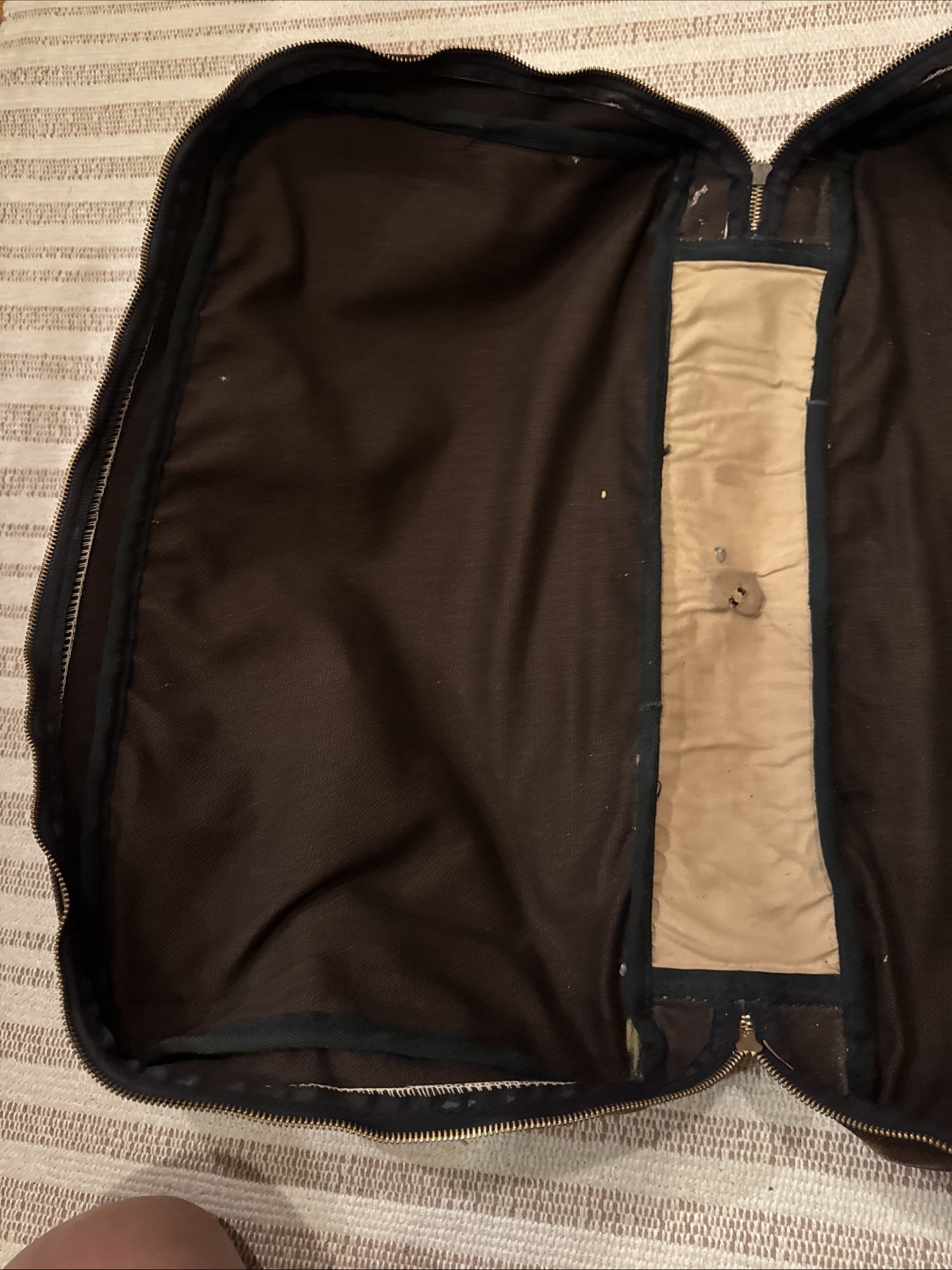 Vintage Boyt No Nonsense Luggage Triple Zip Bag Iowa Falls Brown Nice!