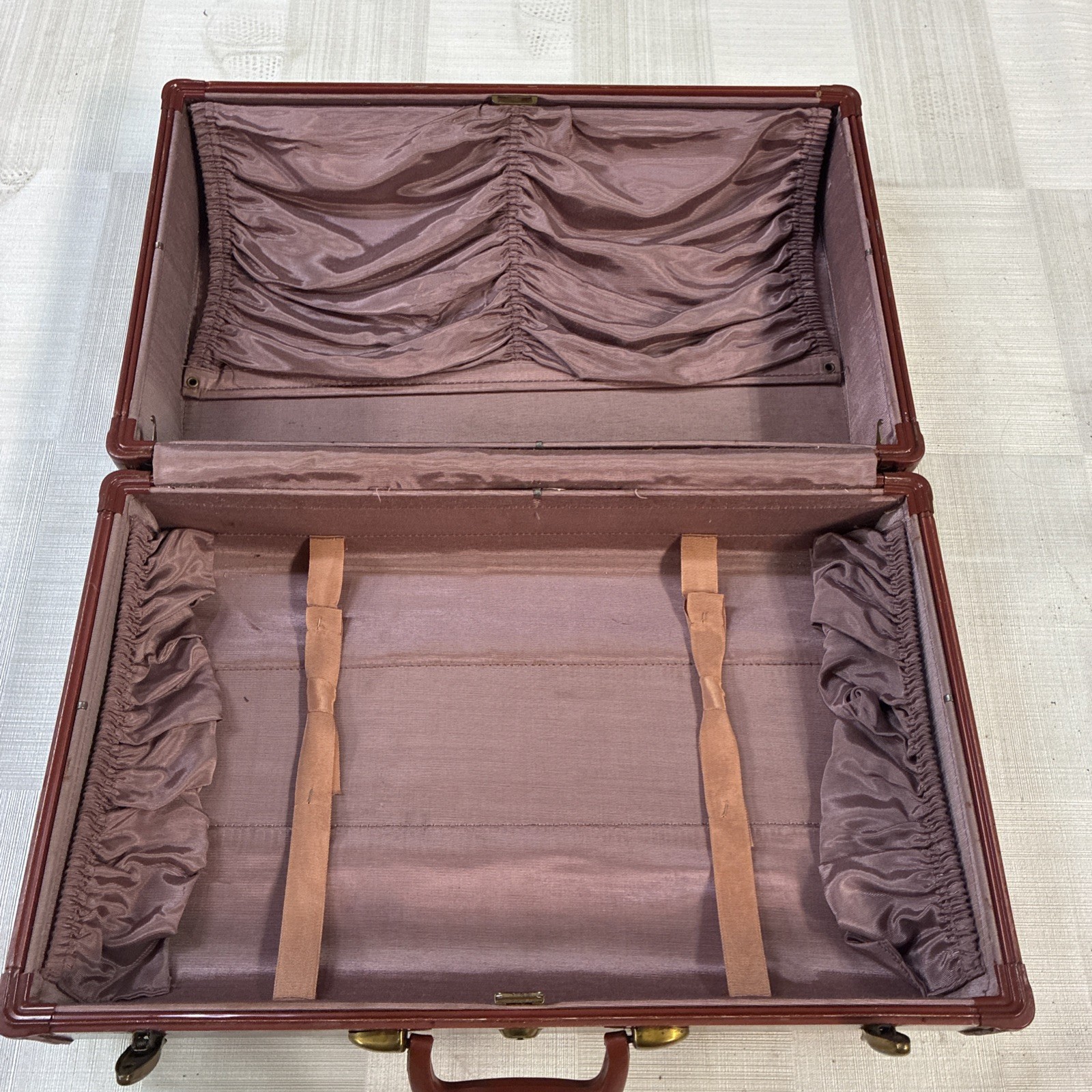 Vintage Samsonite Luggage Shwayder Bros Denver Detroit Brown 21x15x6 No Key