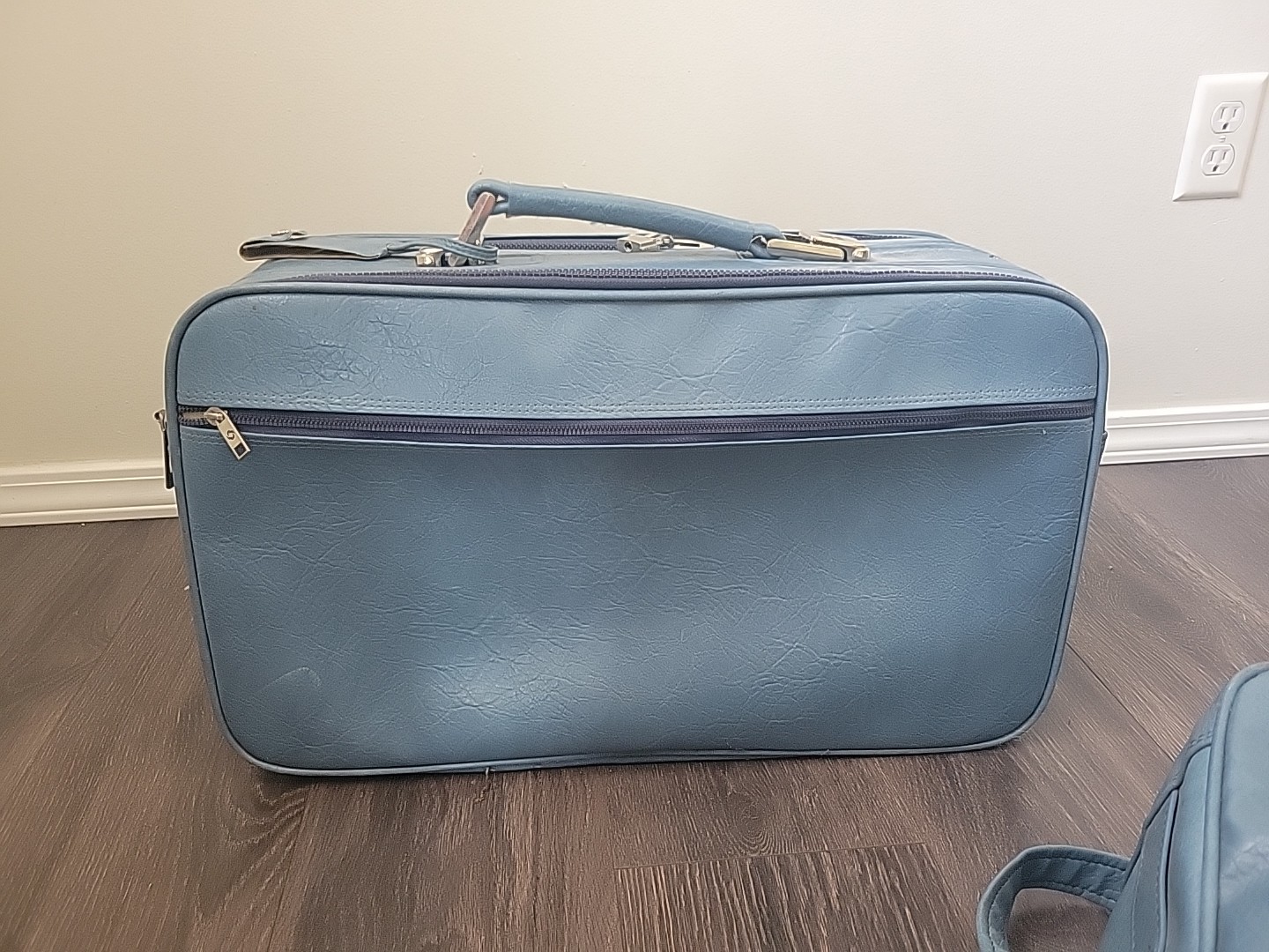 Vintage 70’s Samsonite Blue Luggage Set Vinyl Case And Carry On Bag
