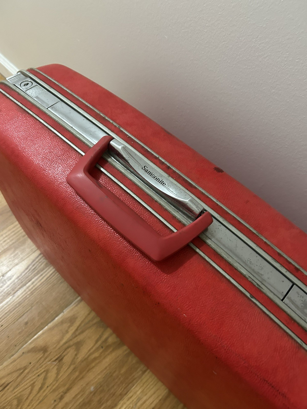 Vintage Samsonite Silhouette Hard Shell Suitcase Red