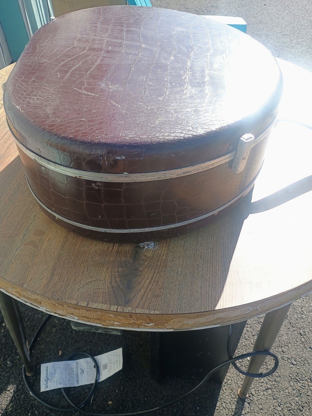 Vintage Samsonite Train Case Hat Box Style – Brown Faux Alligator Skin
