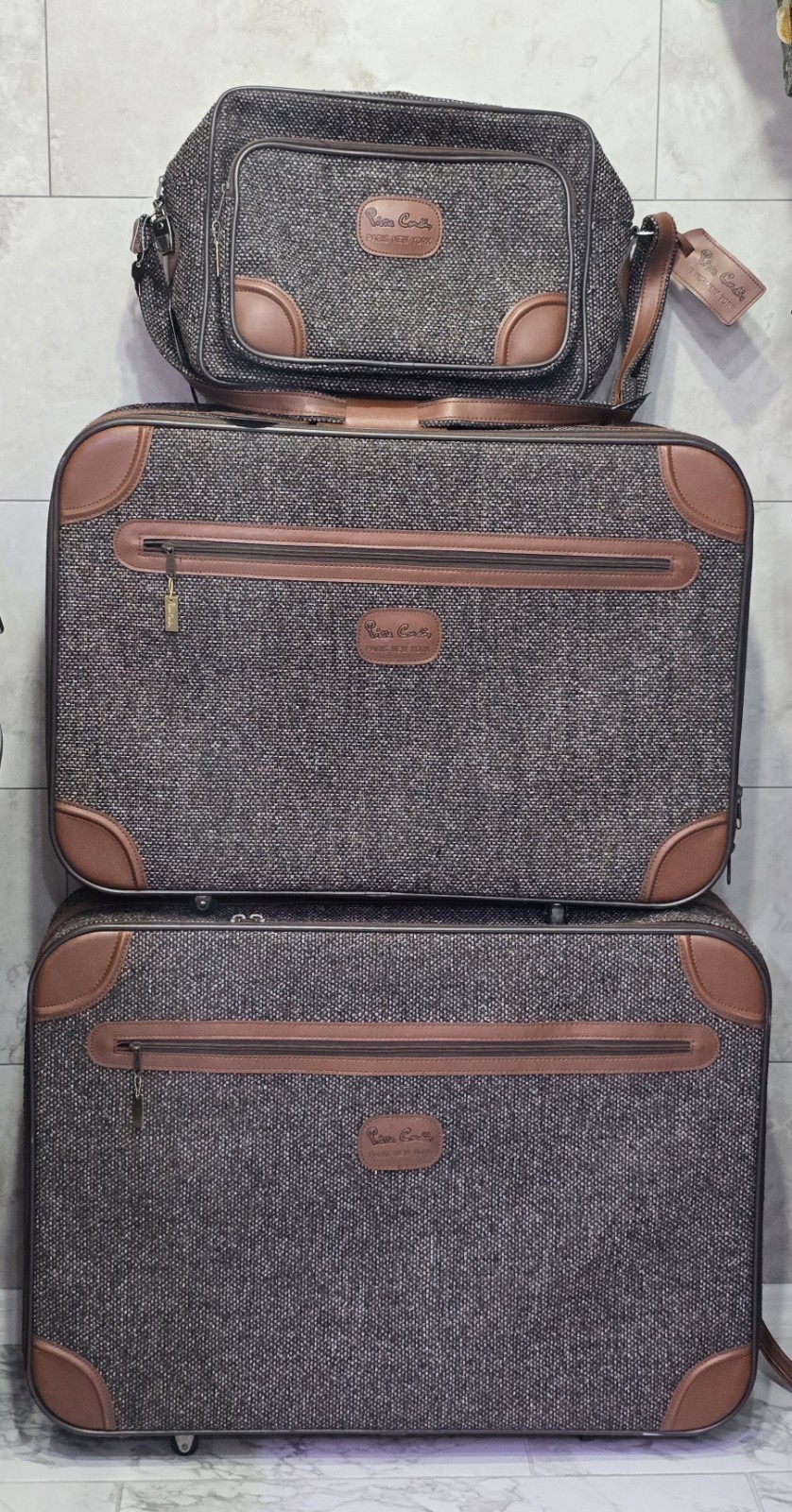Pierre Cardin 26″ Brown Tweed Travel Suitcase by H. Rosenfeld Inc. Vintage Lugga