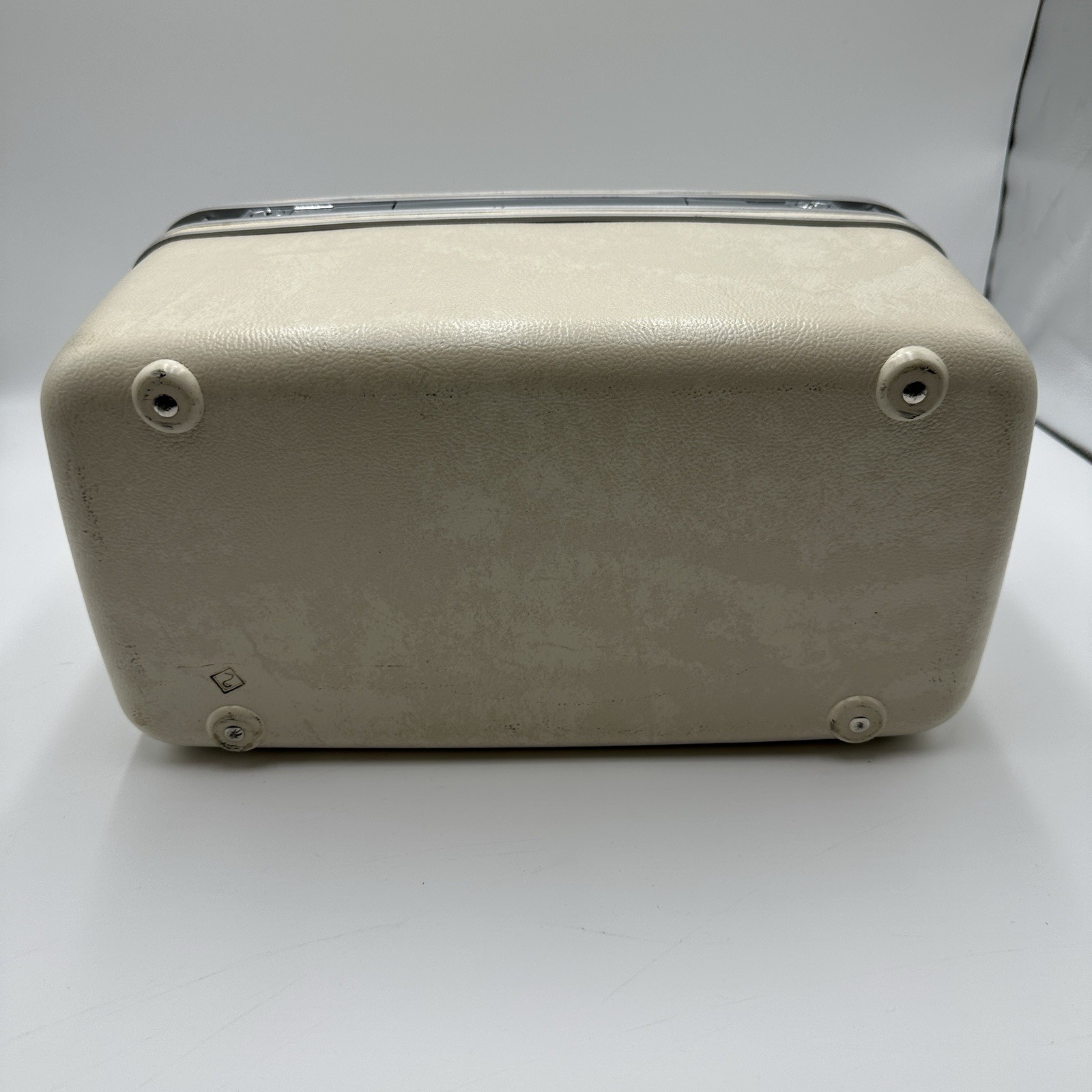 VTG Samsonite Silhouette Train Case Tray Key Luggage Makeup Mirror Beige Travel