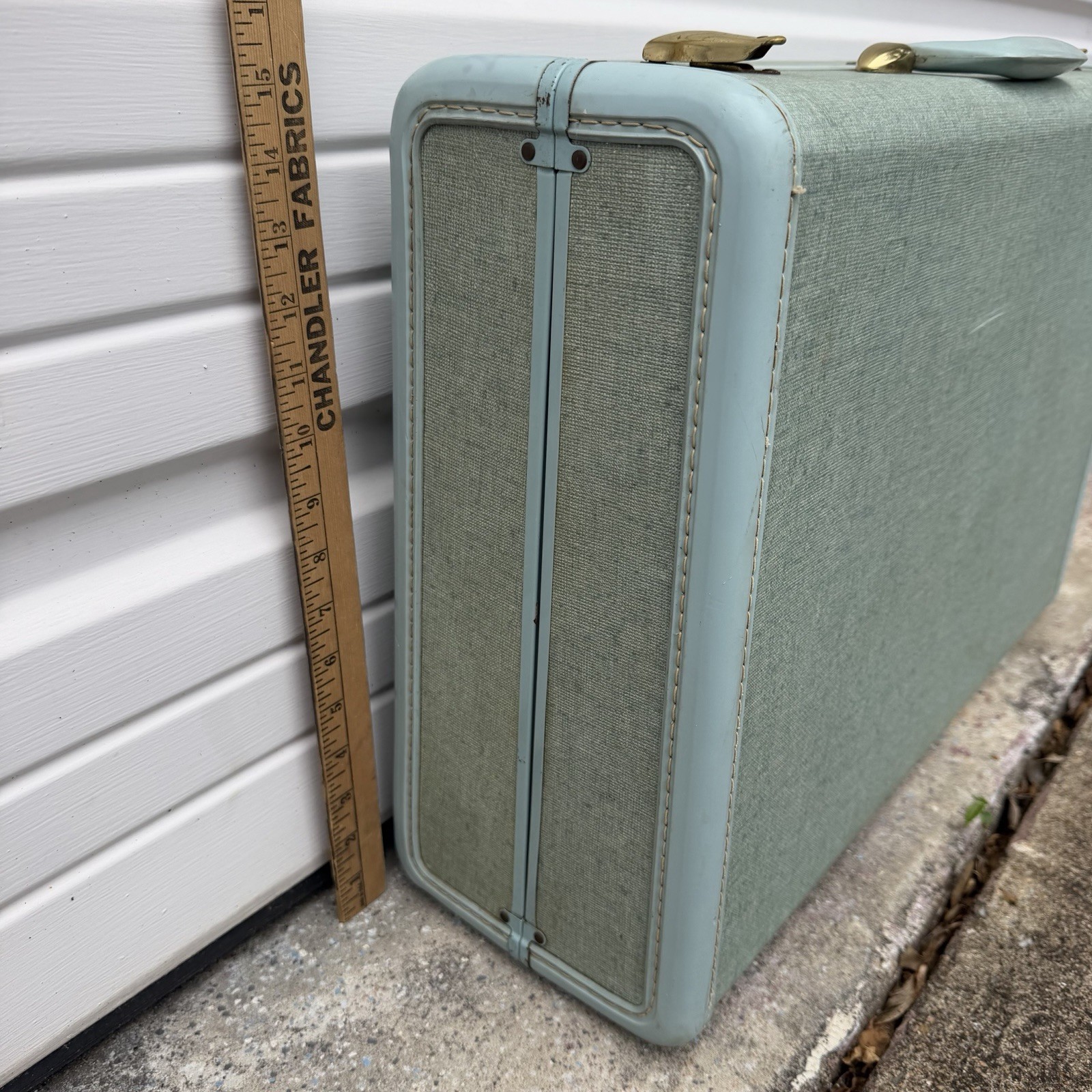 Vintage Samsonite Hardcover Teal Blue Suitcase 4221 Prop No Key NEEDS TLC