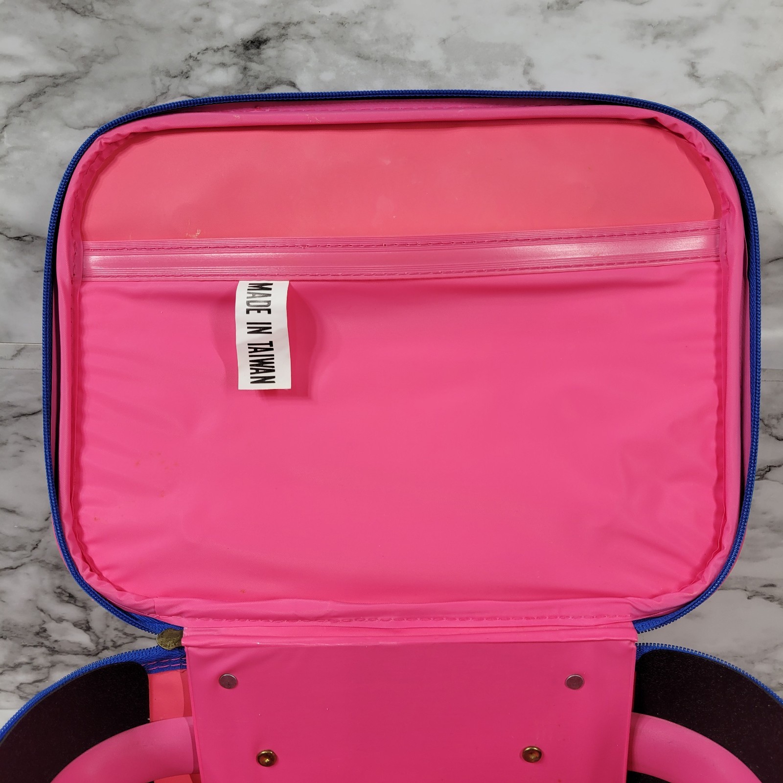 Vintage “GOING TO GRANDMA’S” 1980’s CHILD’S VINYL SUITCASE – BEAUTIFUL COLOR’S