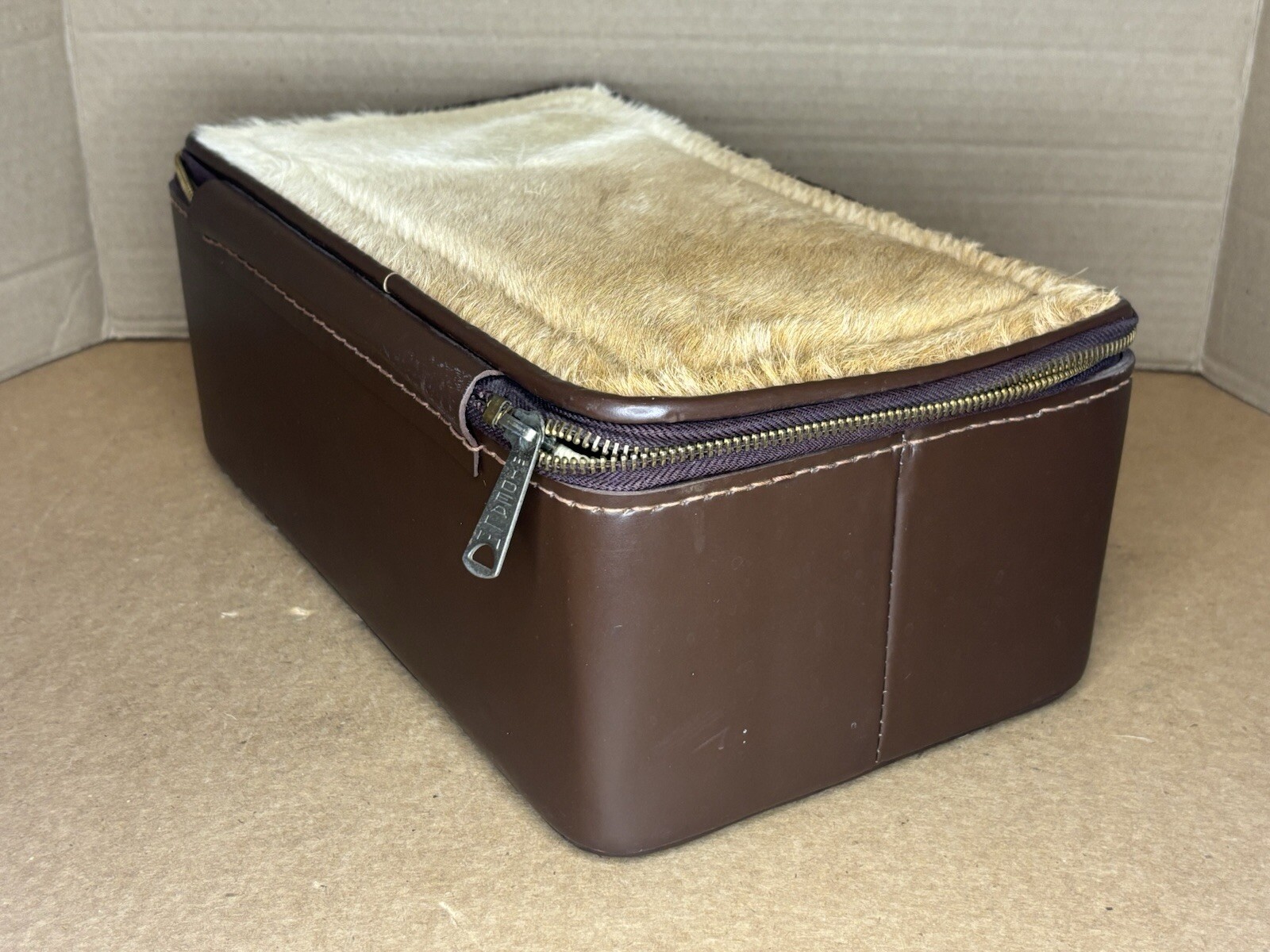 Talabarteria Travel Case Cow Hide Made in Mexico Vintage Retro Look Unique Piece