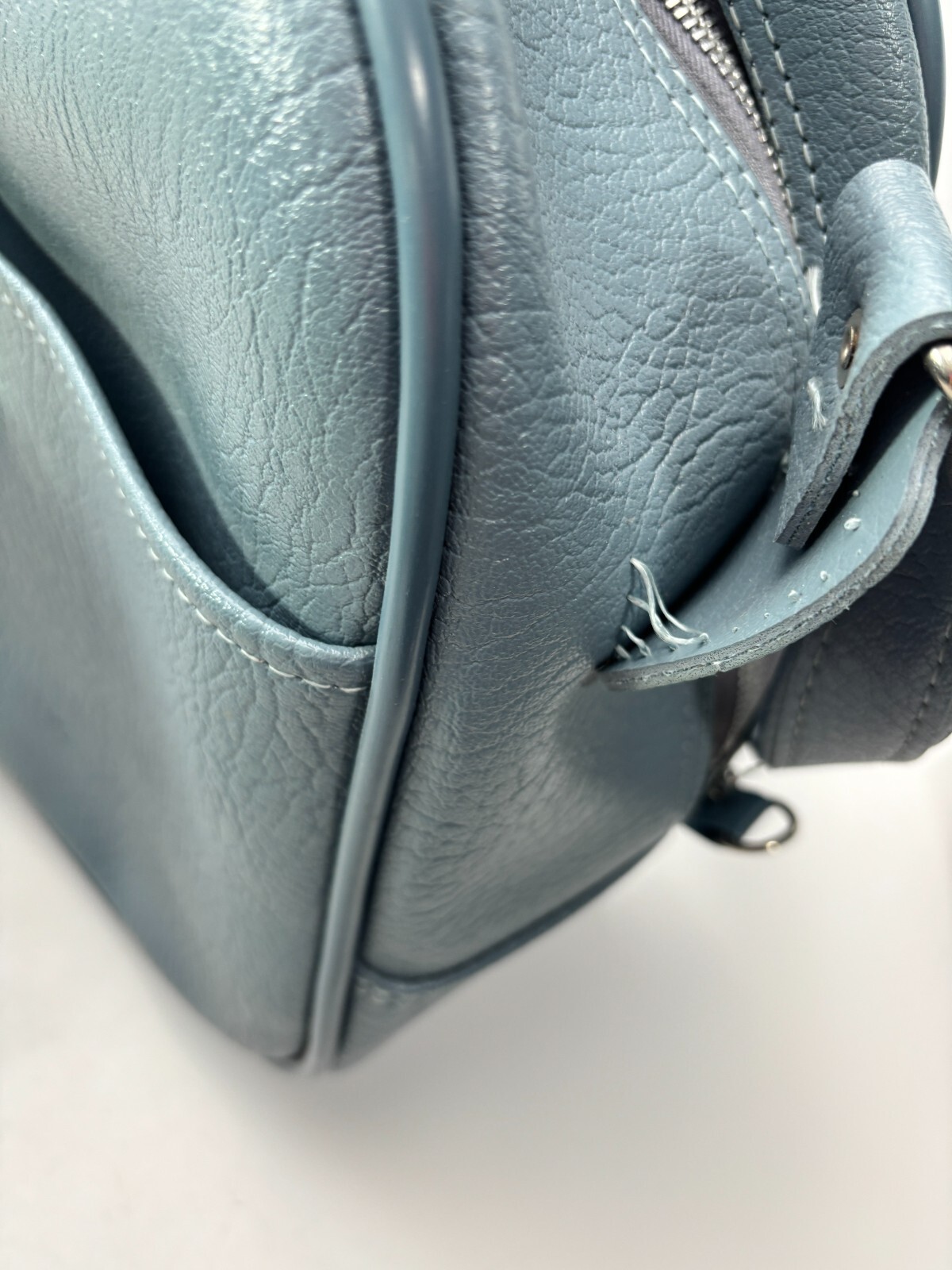 Vintage Amelia Earhart Travel Luggage Shoulder Bag Blue Silver 12″ x 17″ x 5″
