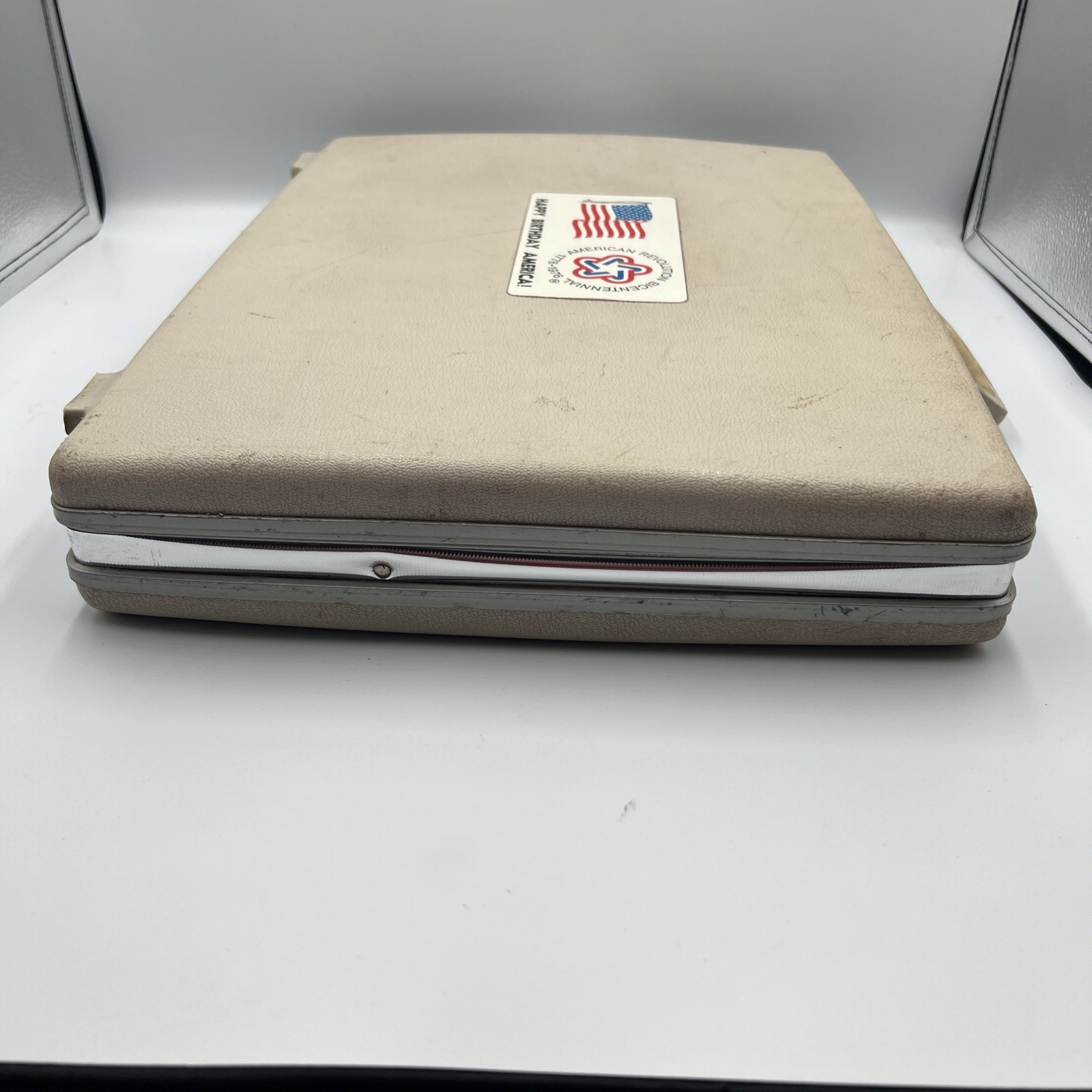 Vintage Samsonite “HAPPY BIRTHDAY AMERICA “ Slimline Briefcase