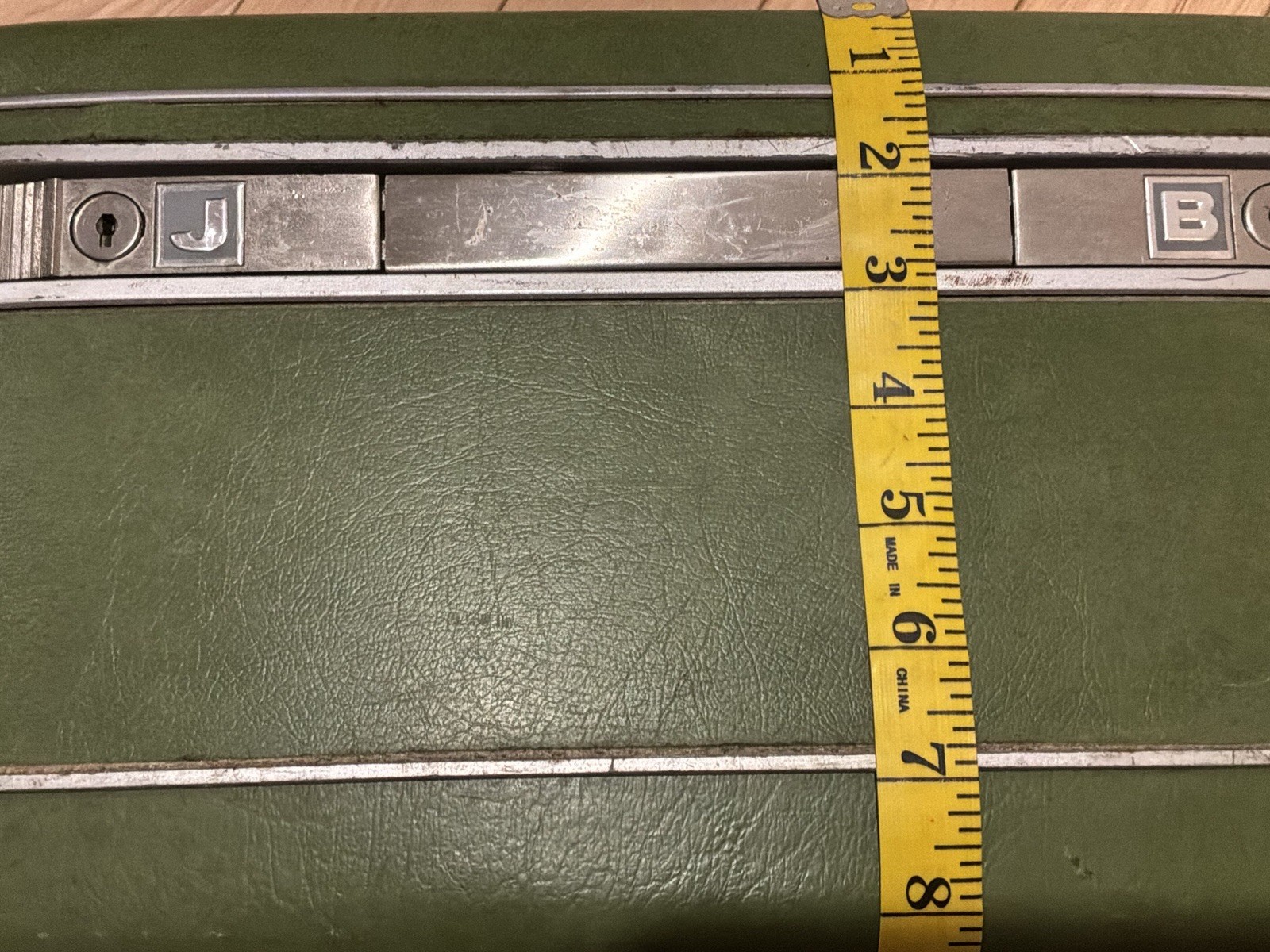 Vintage Samsonite Silhouette Olive Green Train Case Makeup Cosmetic Luggage