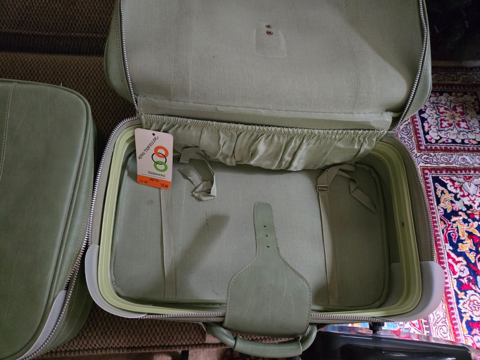 Samsonite Vintage World Traveler Olive/Avacado Green Vinyl 3 Piece Luggage Set