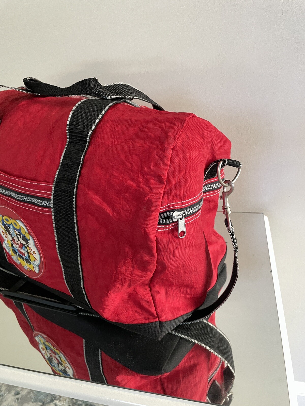 Vintage 17″ Red Nylon Duffle Gym Bag Carry On Weekender Luggage Bag-Toon Disney
