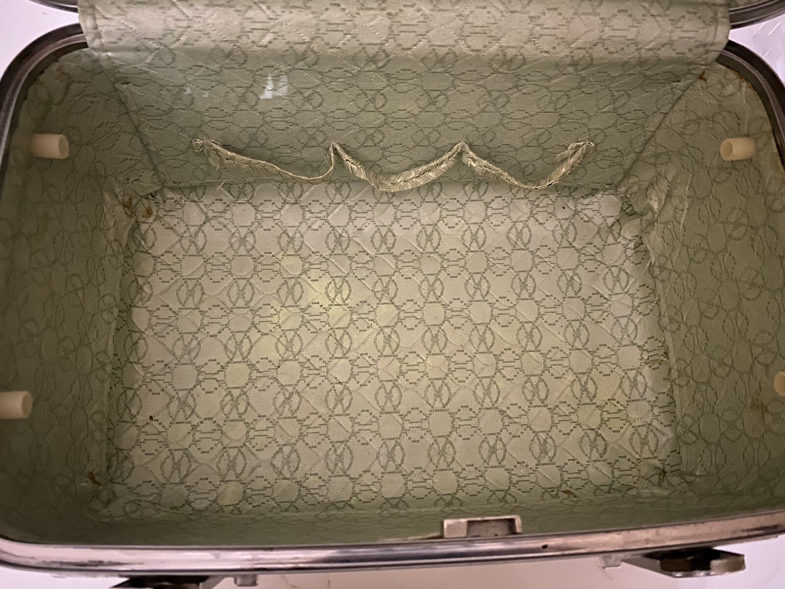 Vtg 1970s Escort American Luggage Vanity Train Case Avocado Green-read below