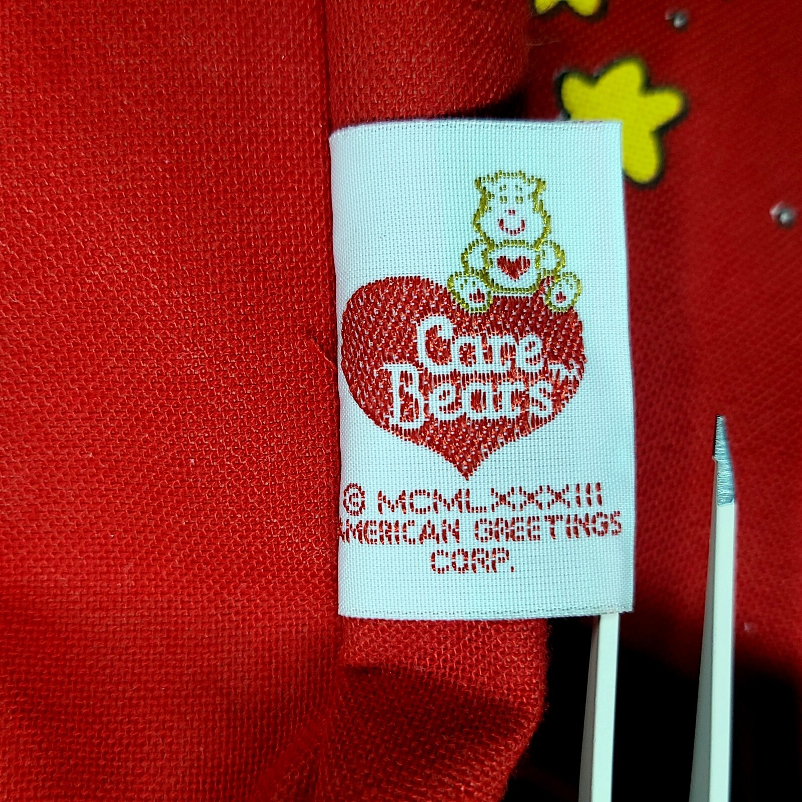 Vintage Care Bears Childs Garment/Luggage Bag Red Rainbow Handles 1983