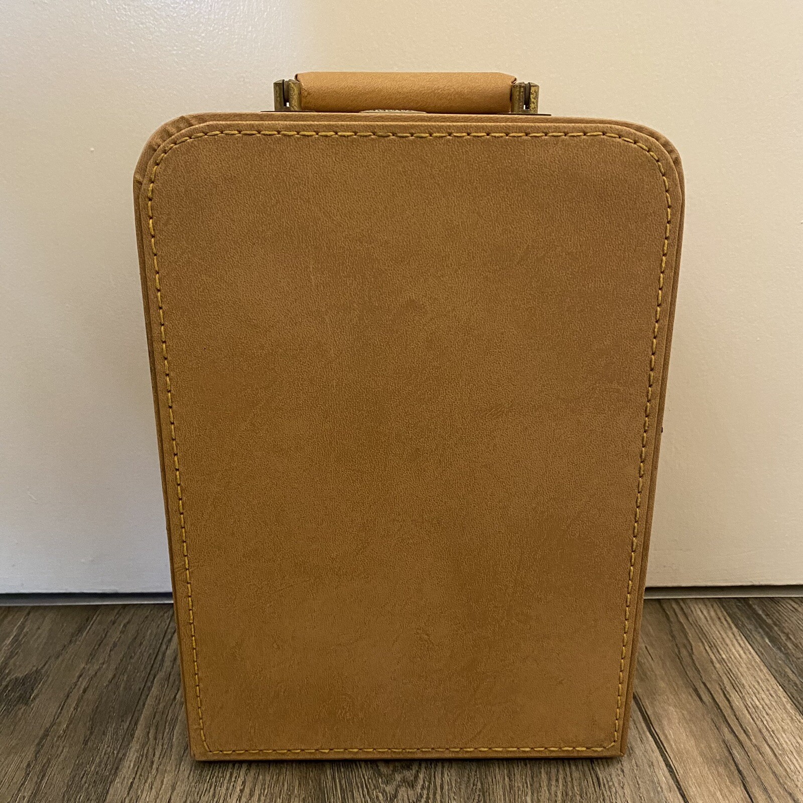 VOGUE Mid Century Travel Hard Case Beverage And Coffee Bar (NOT COMPLETE)