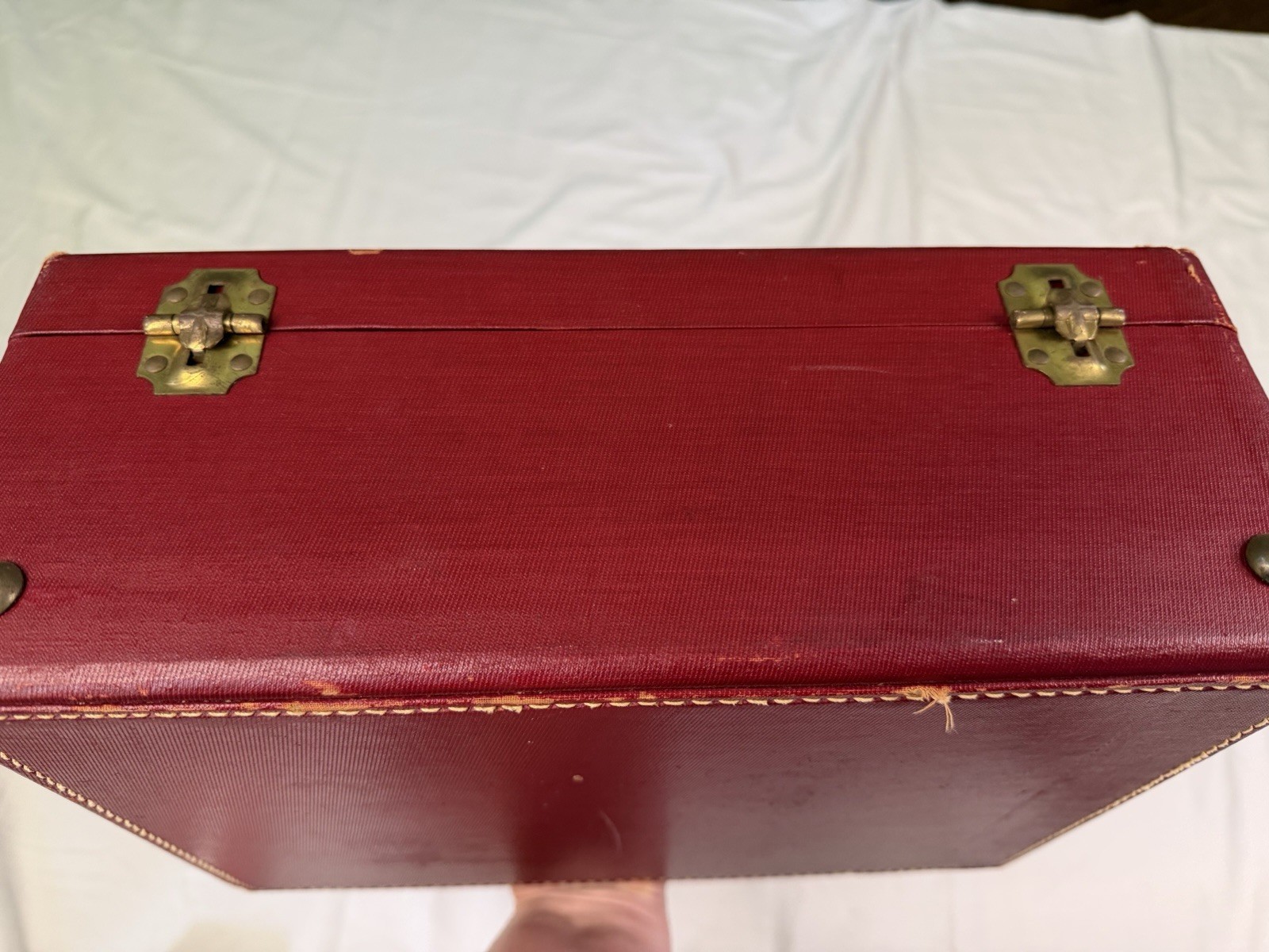 Vintage Red Train Case Vanity Case Mirror Lid Hard Sided Travel Storage Box