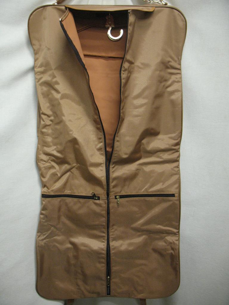 Vintage 1980s Samsonite 2-pc Luggage Set Garment Bag + Carry-on Shoulder Bag Tan