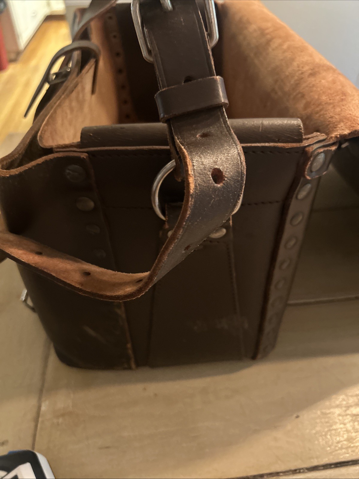 Beautiful Heavy Thick Leather RARE Riveted Train Case Bag SNCF Railways