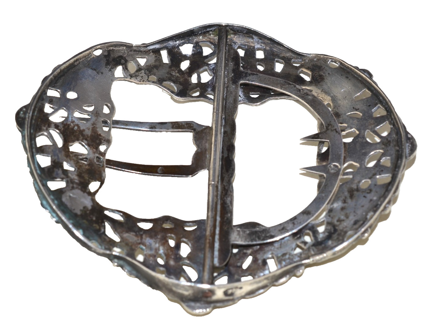 ANTIQUE VICTORIAN HEAVY SILVER 2 PRONG CLAW TRUNK BUCKLE WINGED FIGURES 79.6 g
