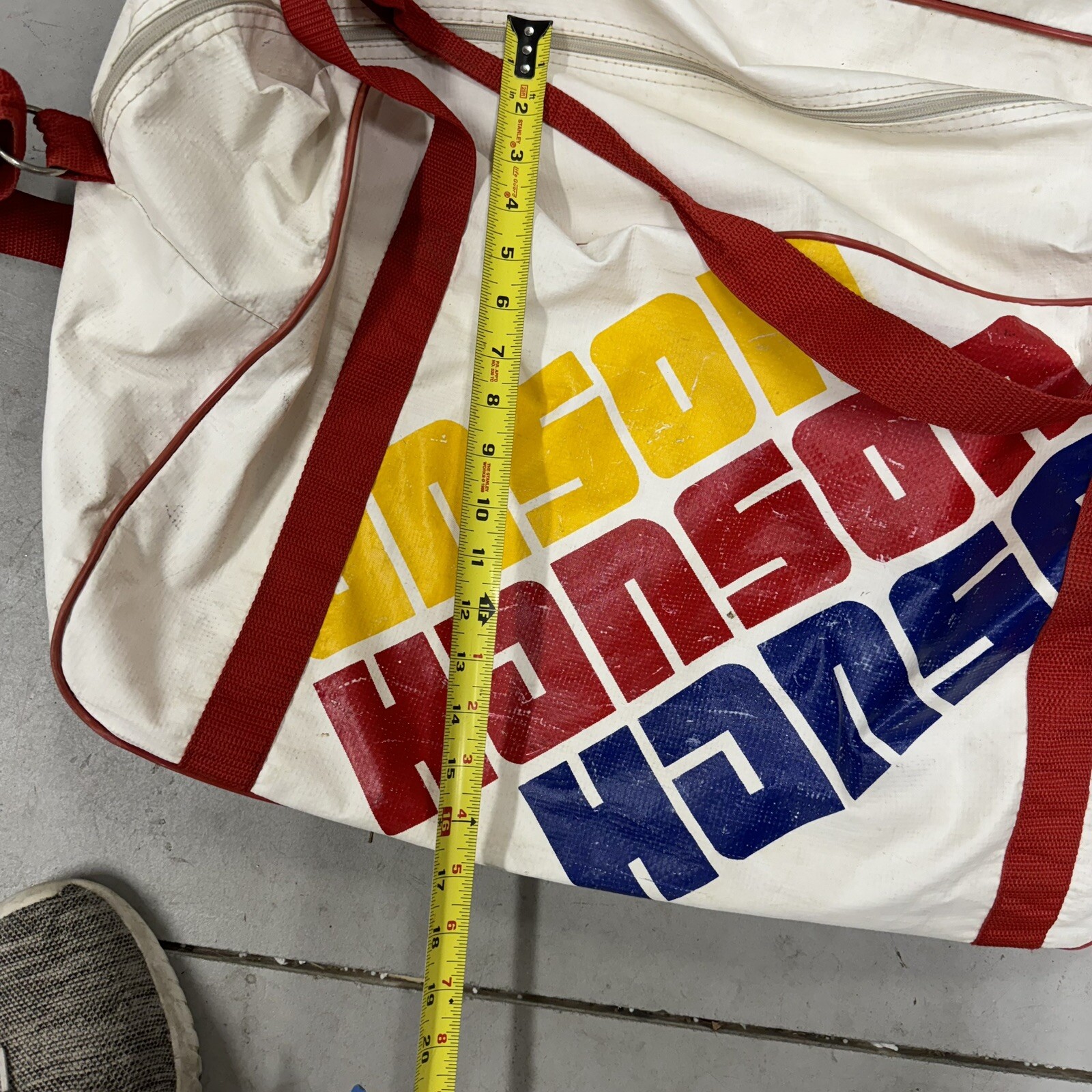 Vintage Large Anthalon? Hanson Duffel Bag White Yellow Red Blue Colorful Print