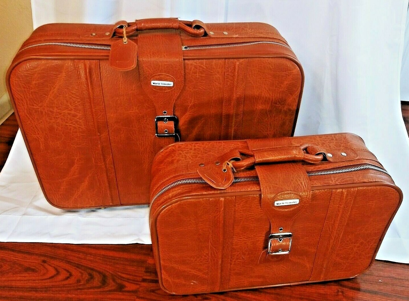 Vintage Suitcase Kit Ellegant Luggage World Traveler Rare 2 Pieces Excellent.