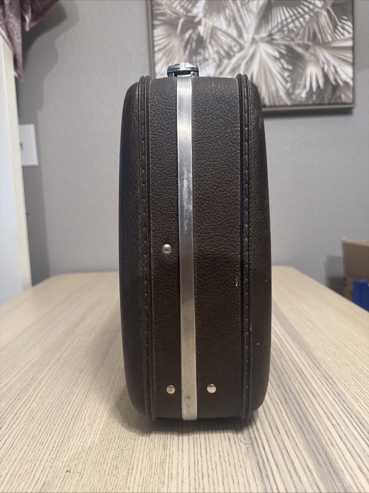 Vintage American Tourister Suitcase Hard Shell Luggage Brown 1970s Travel Prop L