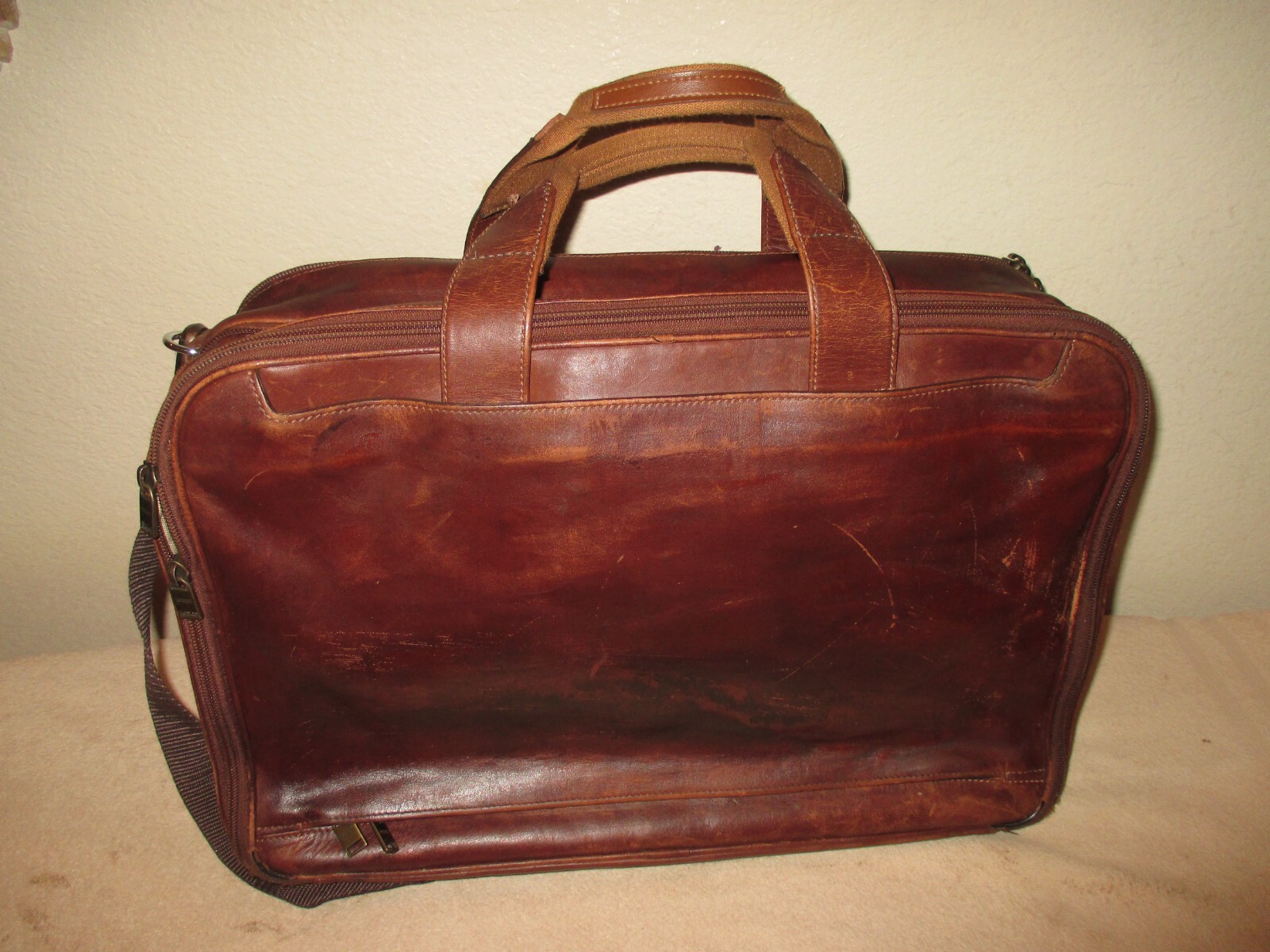 Hartmann Reserve Brown Leather Expandable Briefcase