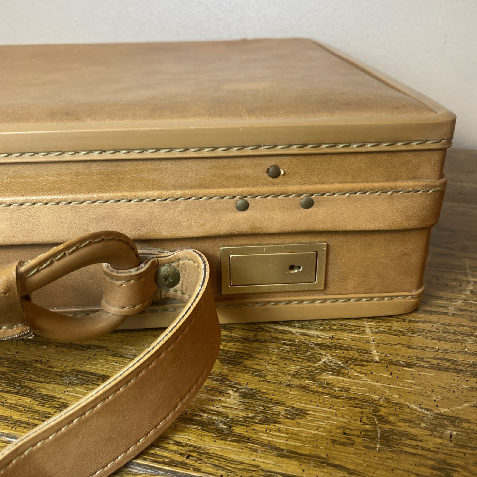 Vintage Hartmann Luggage Natural Belting Briefcase – Made in USA