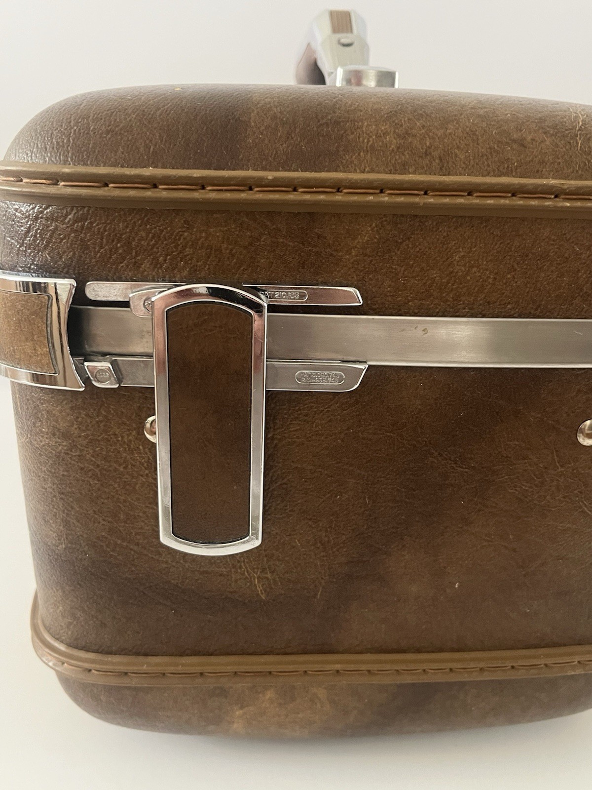 Vintage 60s American Tourister Train Case w Original Pieces Prop Makeup