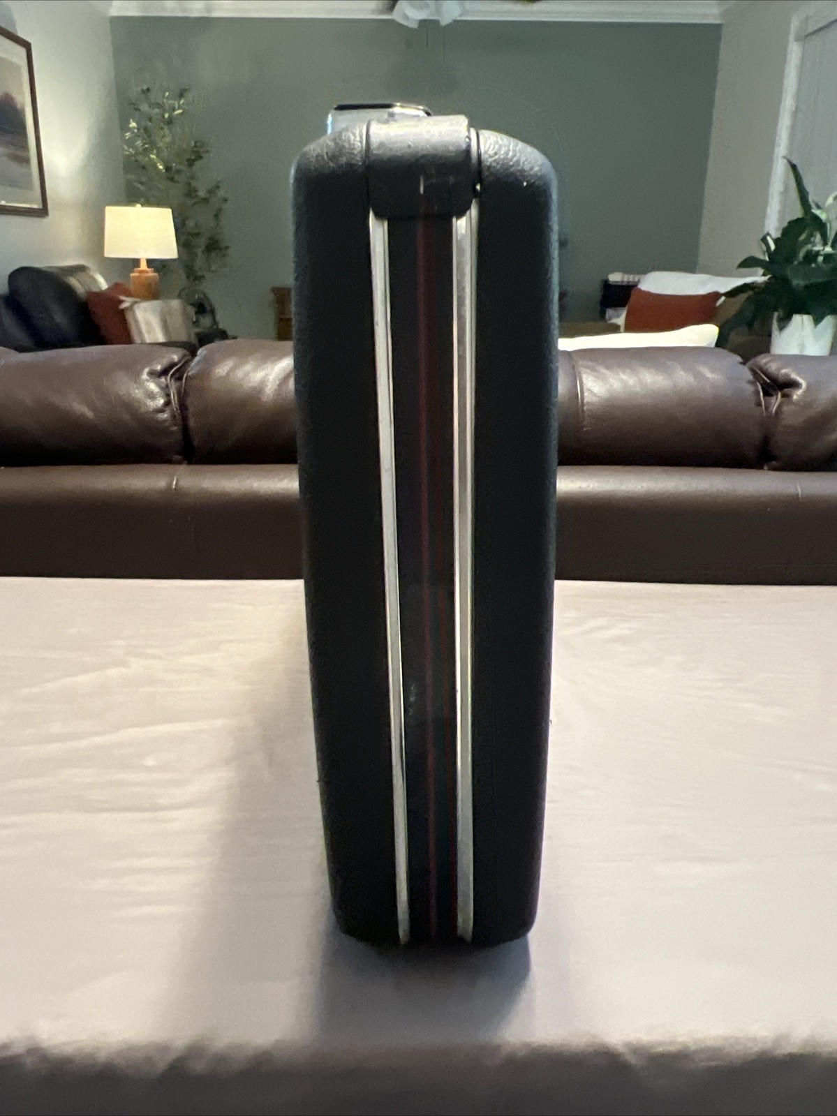 Vintage Samsonite Broker GL Slim Hard Shell Black Briefcase Attache 1985 No Key