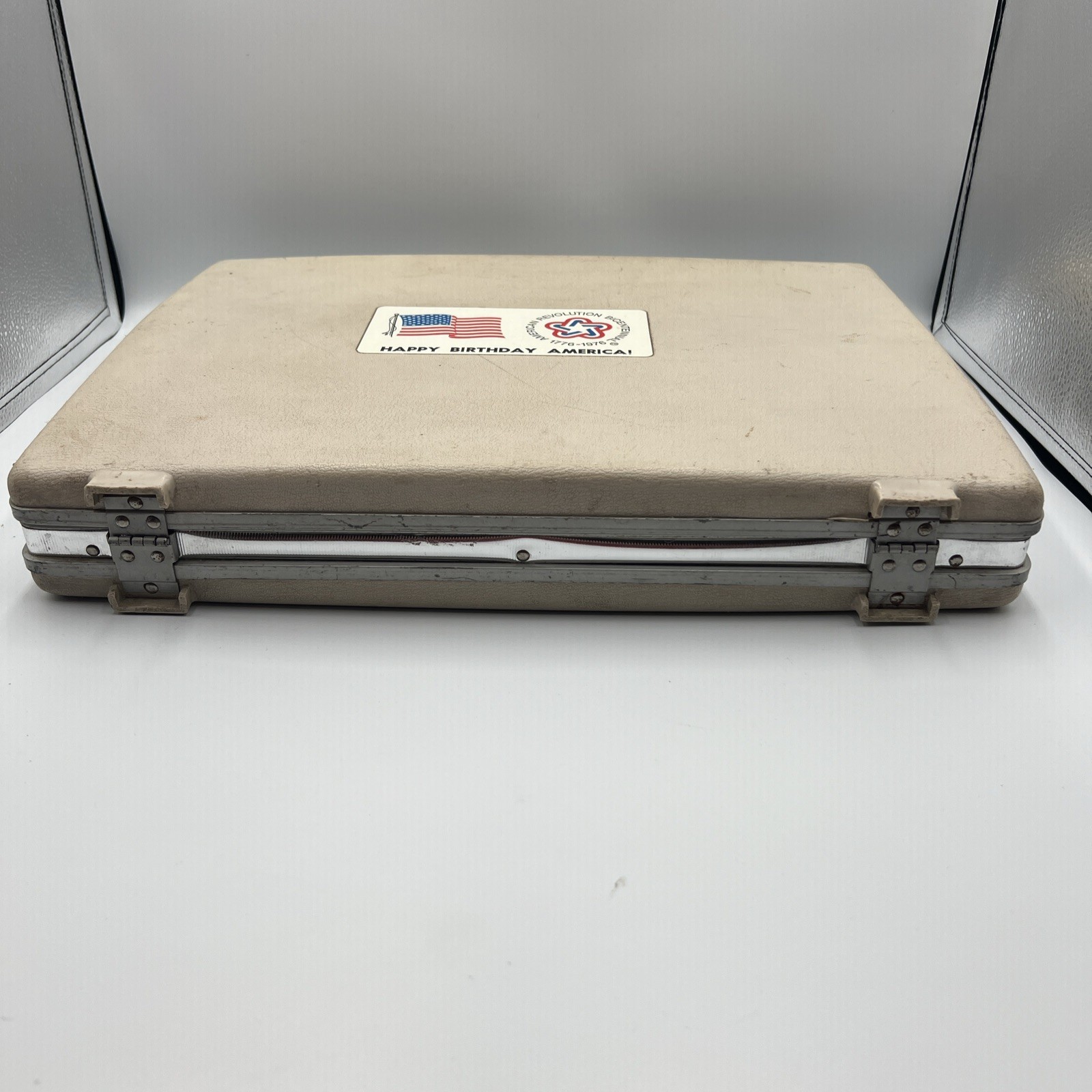 Vintage Samsonite “HAPPY BIRTHDAY AMERICA “ Slimline Briefcase