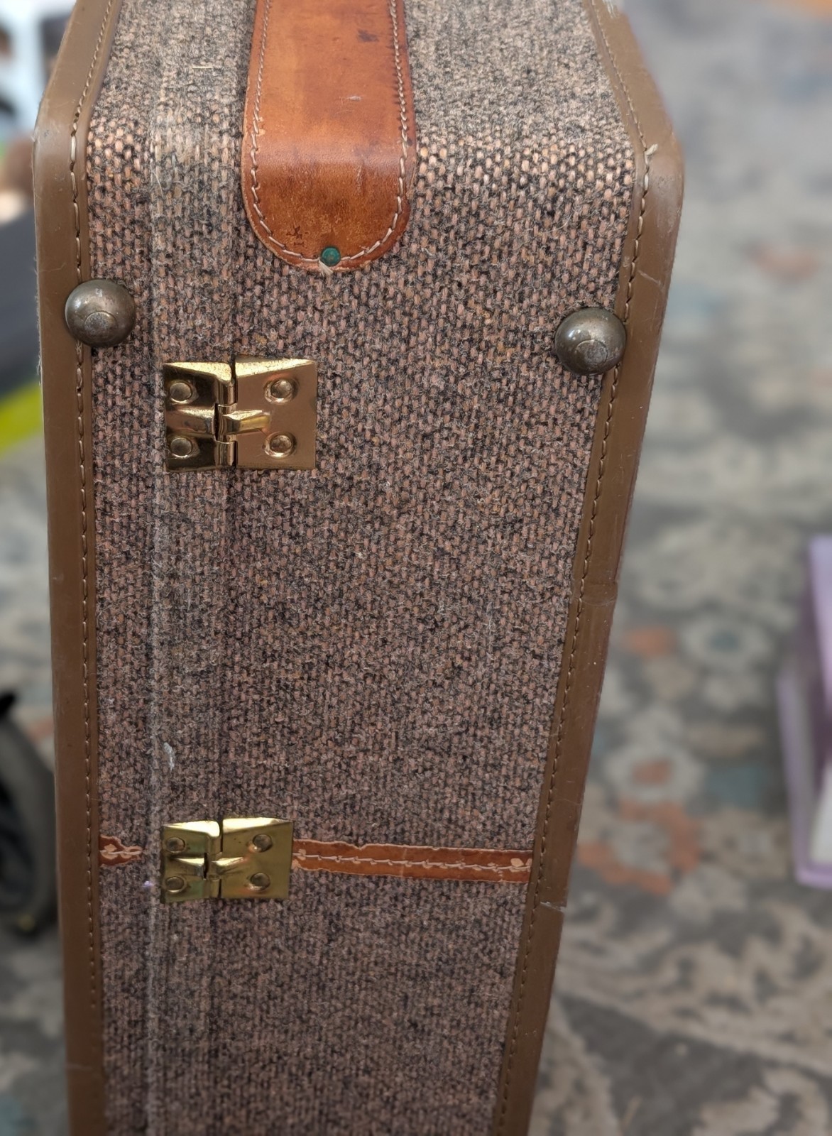 Vintage Hartman Tweed & Leather Suitcase Luggage With Key Toilet Fabric Inside