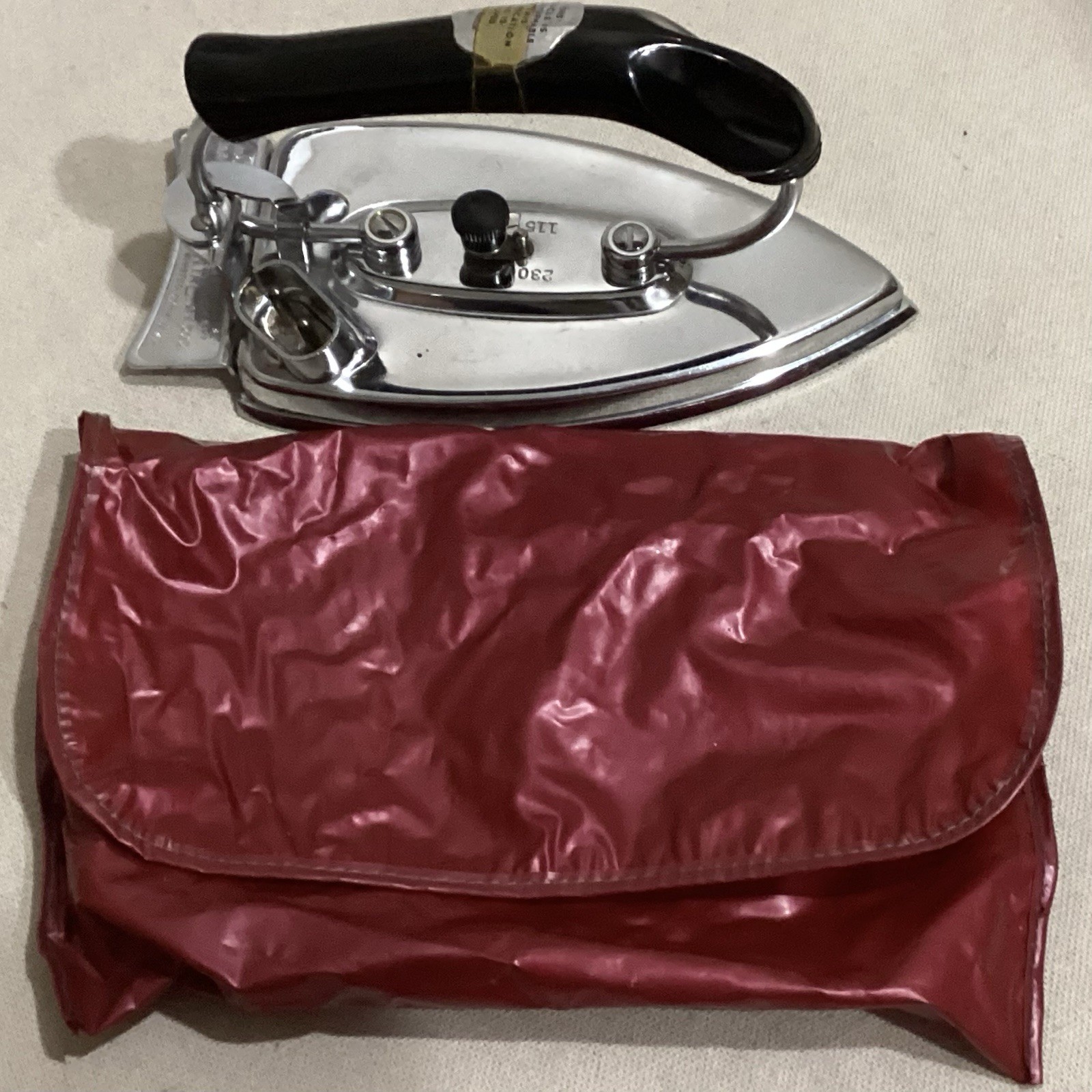 Vintage Durabilt Continental Folding Handel Travel Iron 115v – 230v W/ Carry Bag
