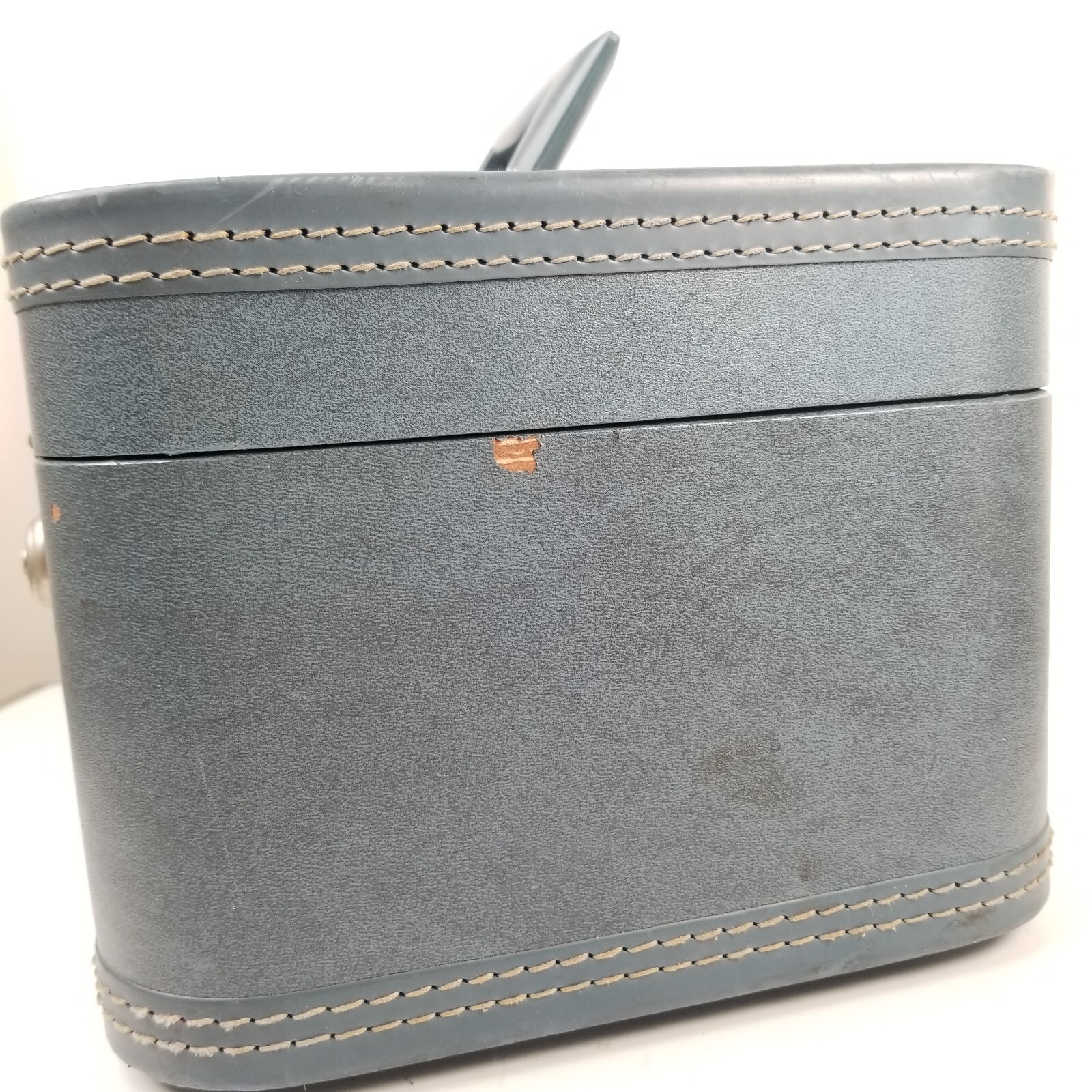Vintage MONARCH Hard Sided Train Case Makeup Luggage Blue 13.75x10x7.5