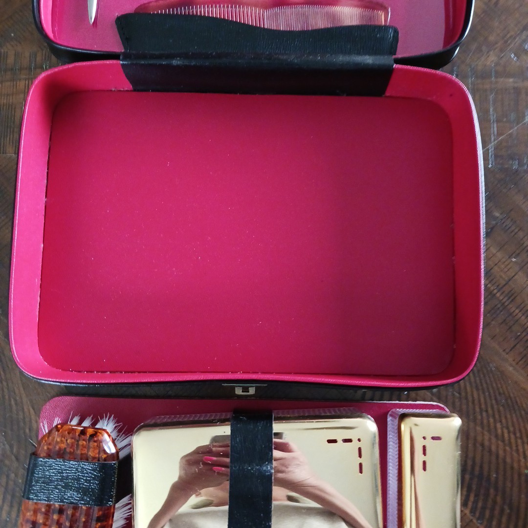 Vintage 10 Piece Travel Toiletry Grooming Kit Gold Tone Covers ***missing mirror