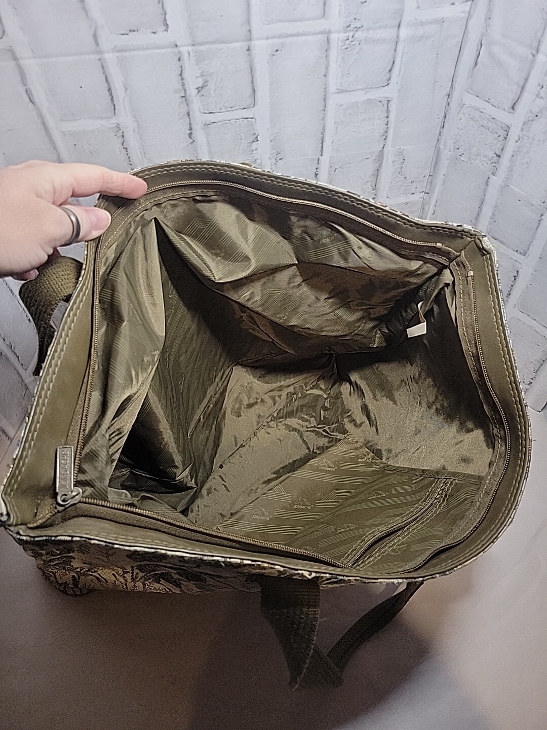 Vintage Jordache Floral Tapestry Double Handle Bag Travel Plastic Bottom NEW