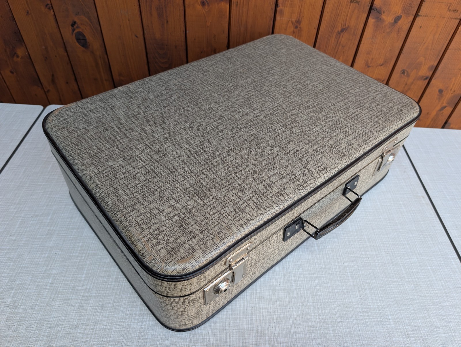 Vintage Suitcase Retro Travel Case 1950s Retro Weekender Mid Century 1960s 6