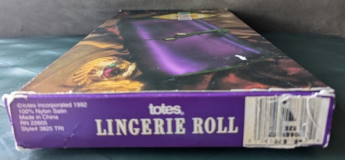 Totes Lingerie Roll, Opulence Collection, Nylon Satin, 1992, Style 3825 TRI, EUC