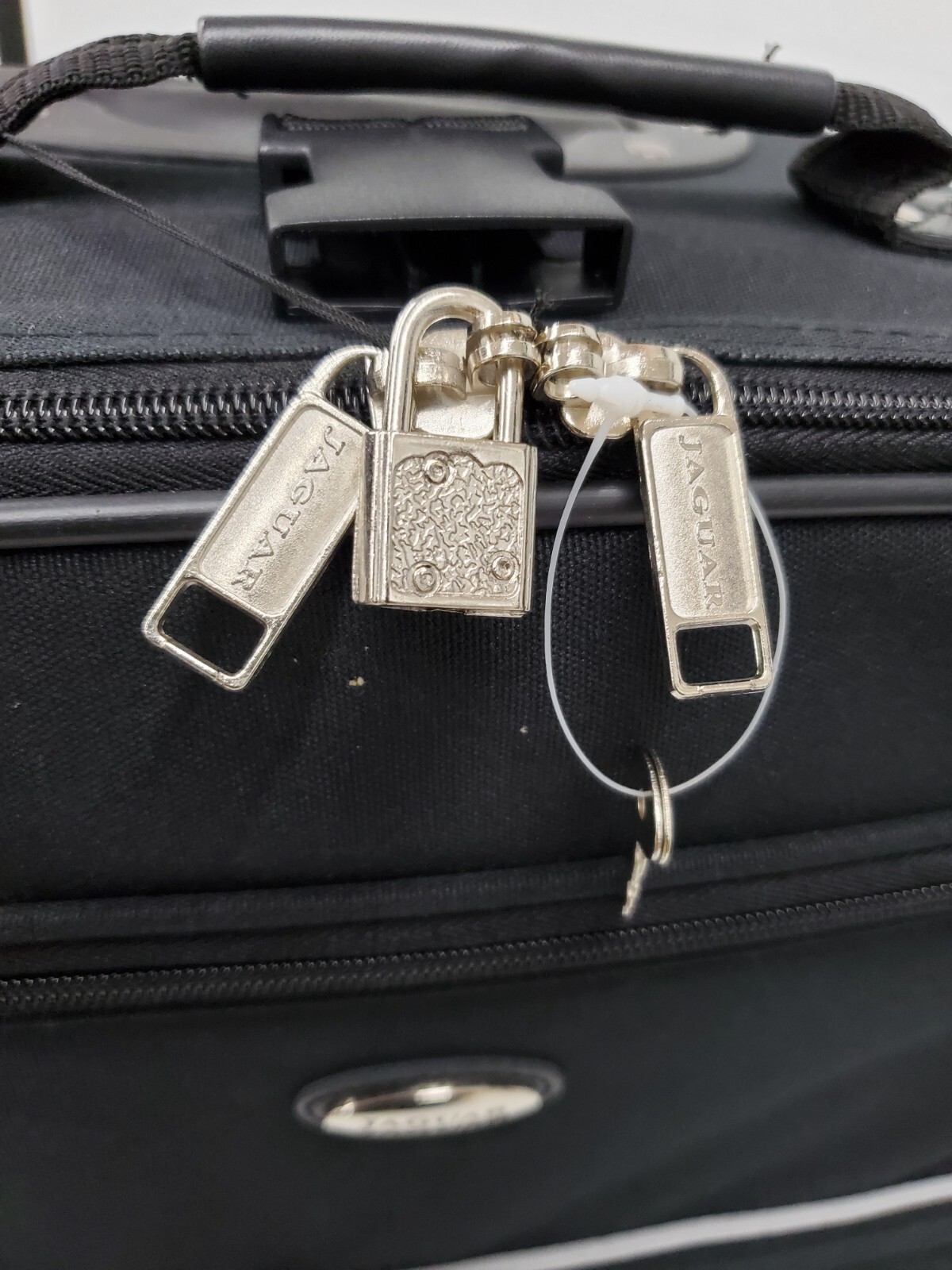 NEW SHEFFIELD COLLECTION JAGUAR 3 PIECE SET LUGGAGE (131952-4 AO CTRA3)