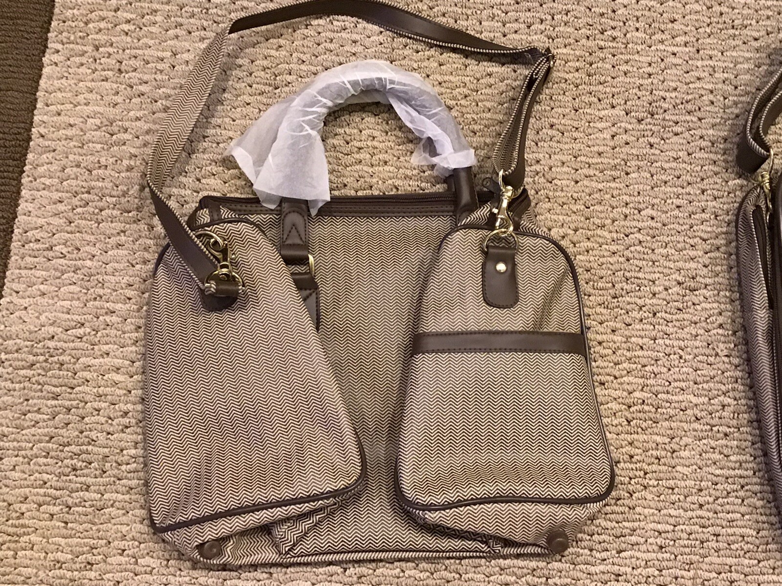 2 Heartland USA Traveler Matching Bags – Suitcase & Duffel – 1987 Avon Exclusive