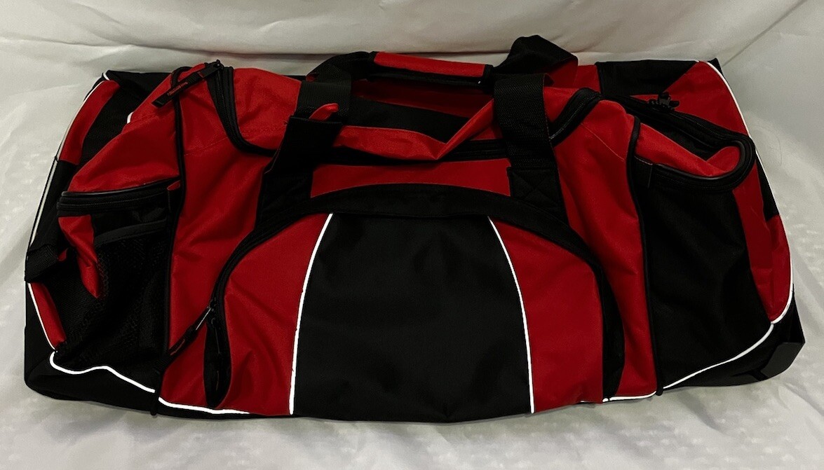 Marlboro Adventure Extra Large Duffel Luggage Rolling Bag NWOT Red and Black