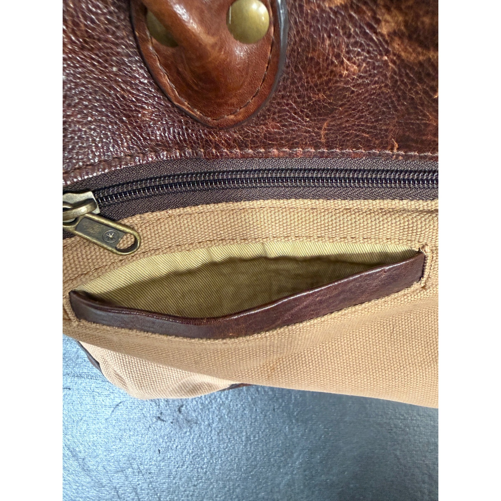 Duluth Trading Co Travel Bag Unisex Large Brown Vintage Canvas Leather Trolley
