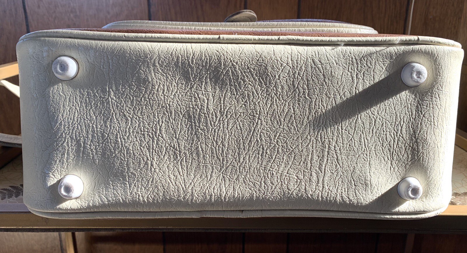 Vintage Mid-Century Three Star 2-Tone Leatherette Footed Flight Bag with Keys!