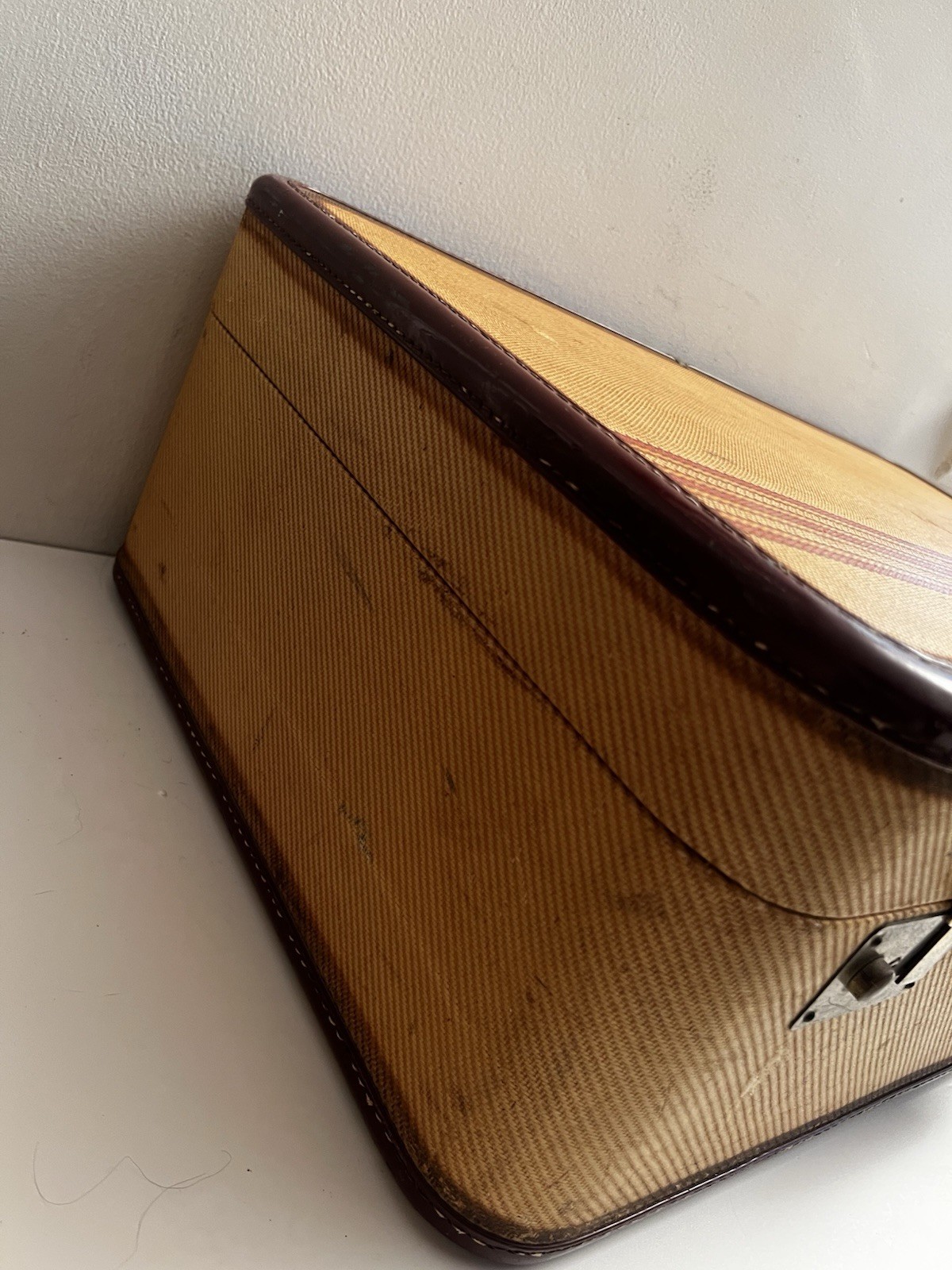 Vintage MCM Jet Age Leather Canvas & Brass Aero Pak Deluxe Modern Suitcase 26″